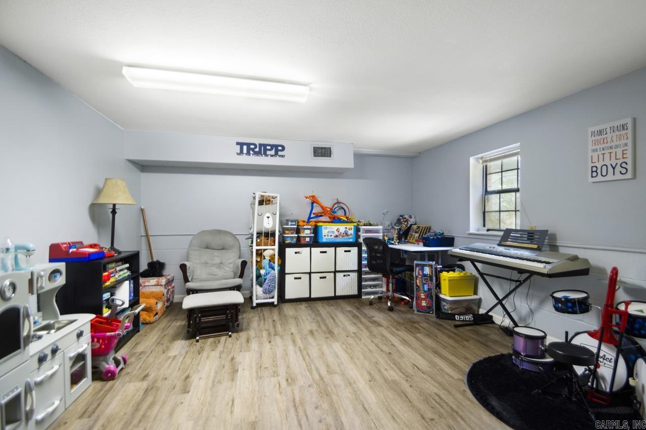 3615 N Fox Trail  Benton, AR