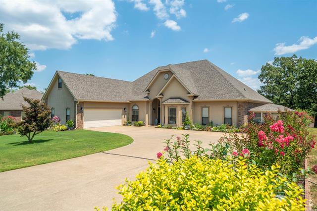 205  Trabecca  Hot Springs, AR