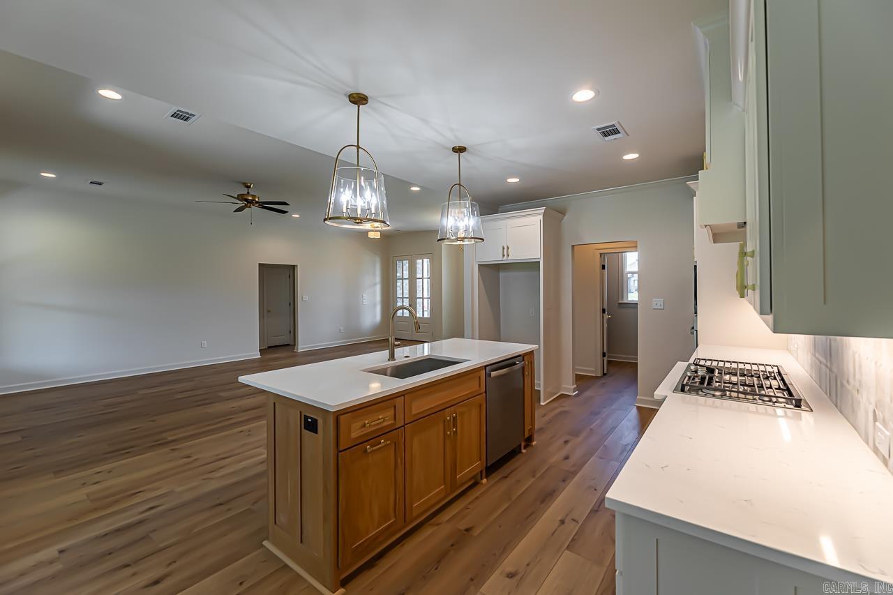 8341 Sapphire Cv.  Sherwood, AR