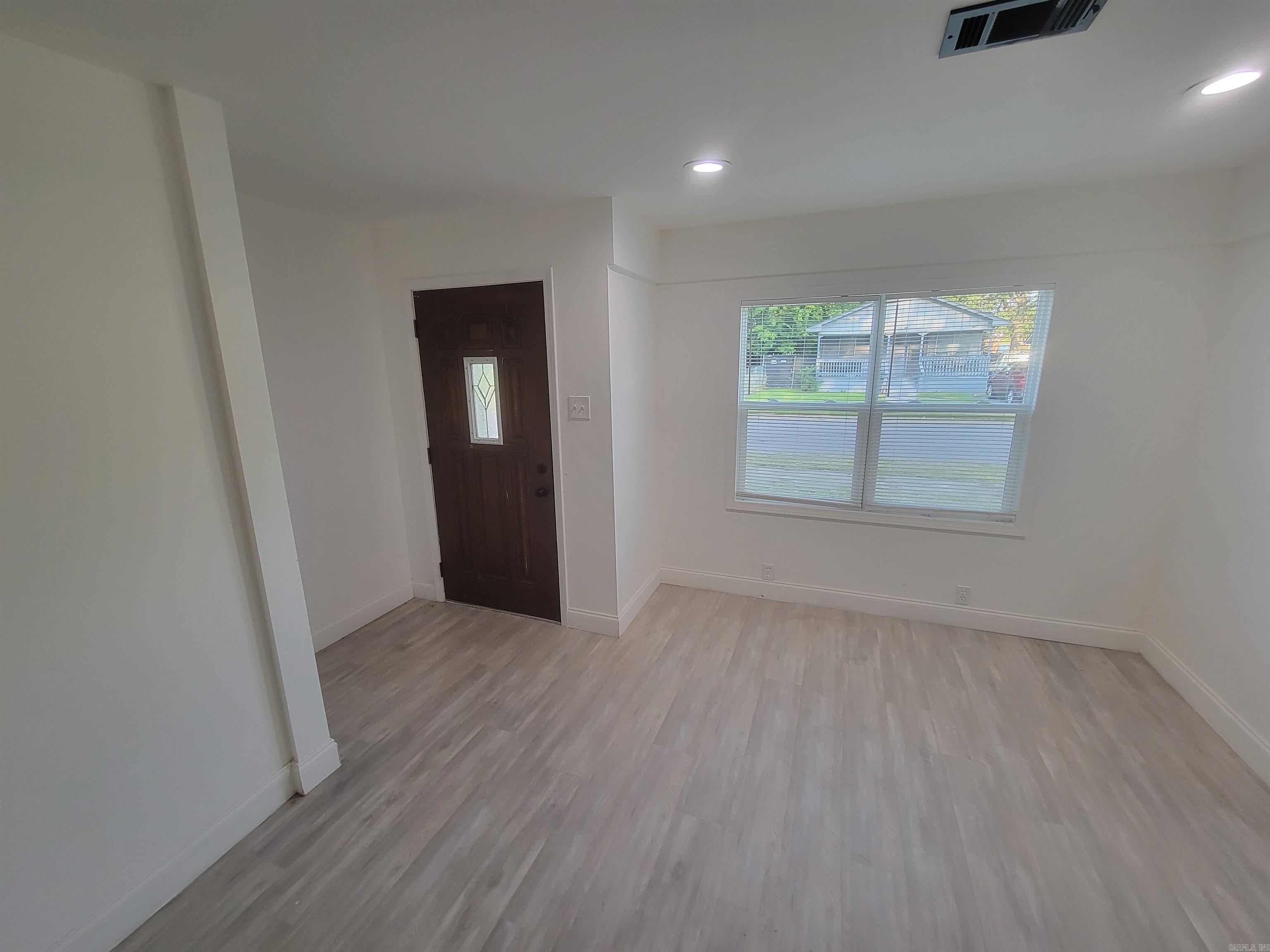 1414 Vine  North Little Rock, AR