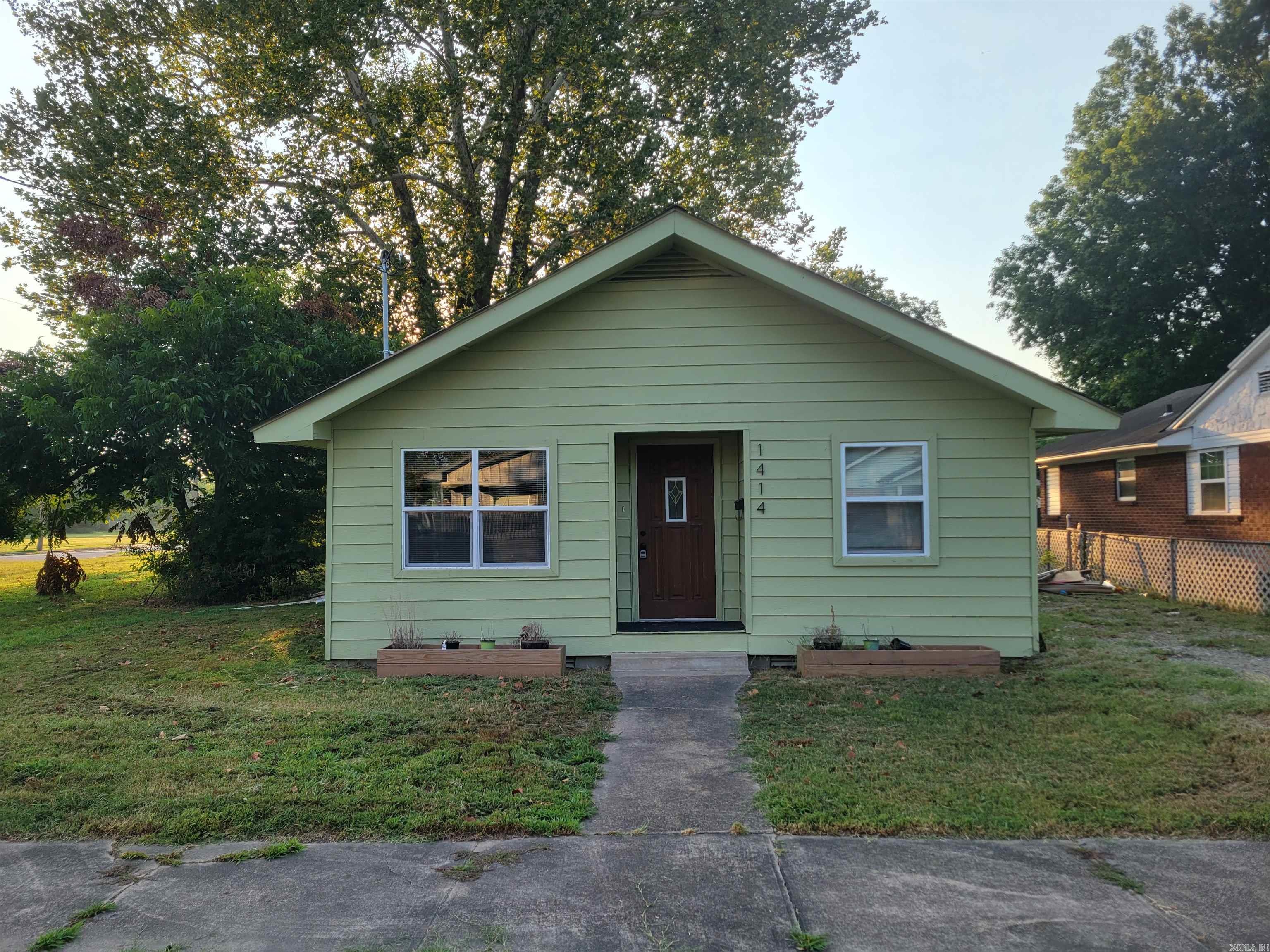 1414 Vine  North Little Rock, AR