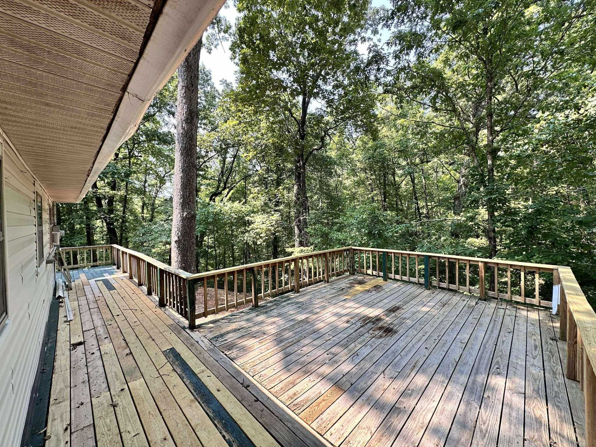 120 Frontier  Ozark Acres, AR