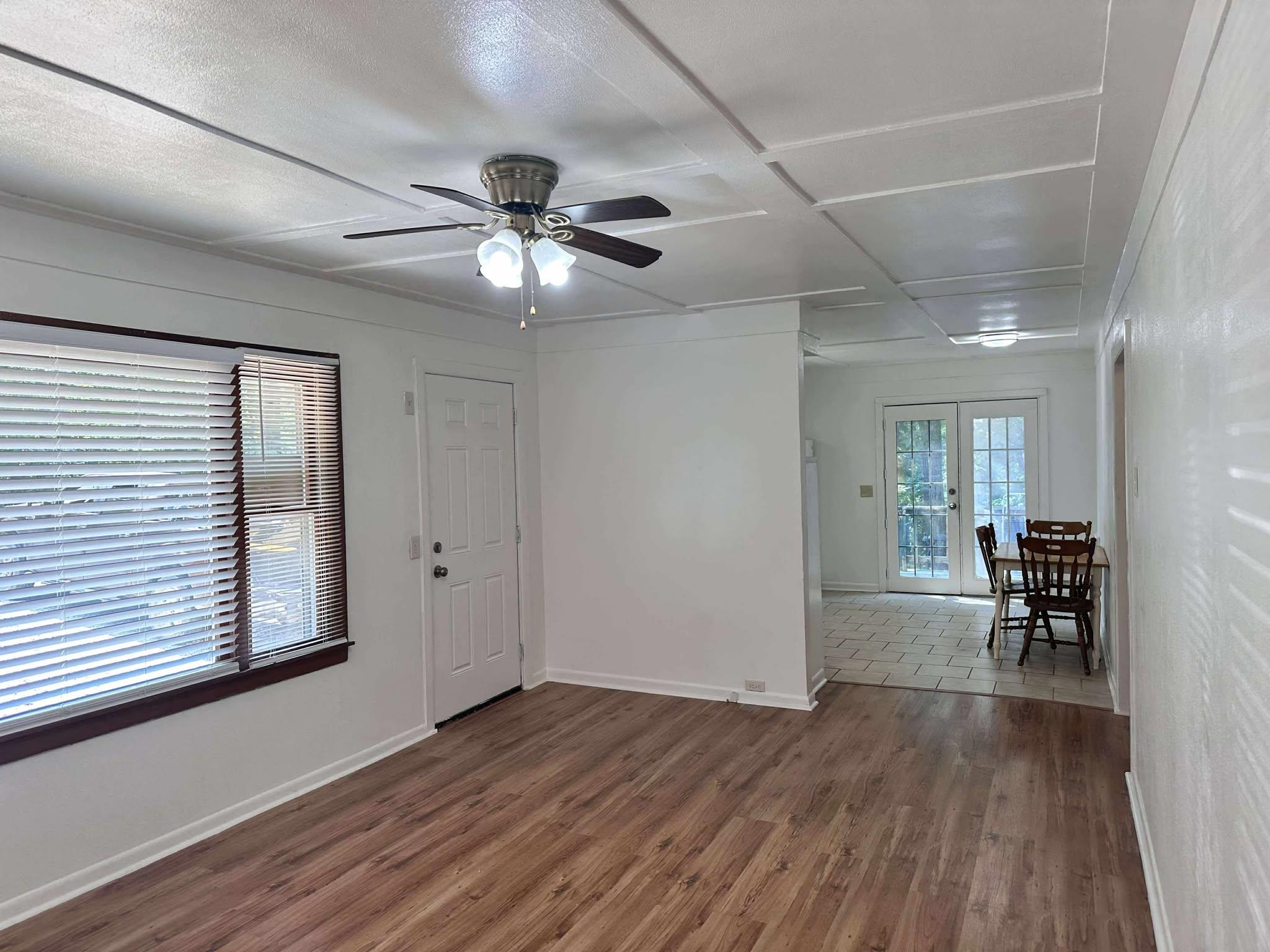 120 Frontier  Ozark Acres, AR