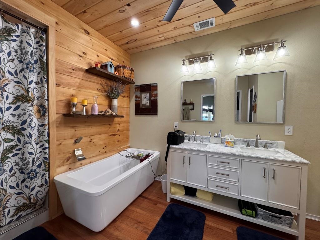 2 Goti  Cherokee Village, AR