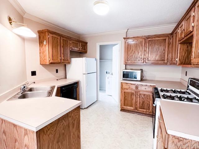 2500 Cherry Creek Cir  Bryant, AR