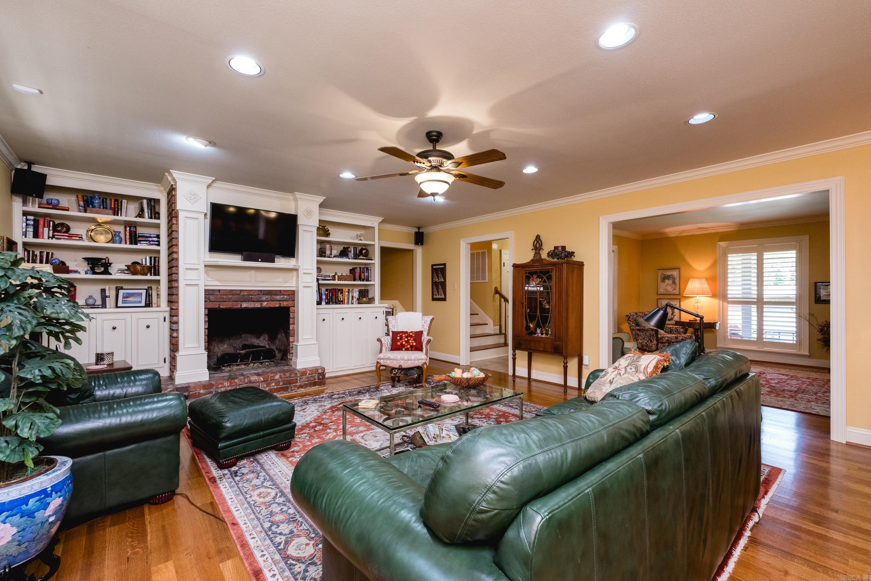 2701 Donaghey  North Little Rock, AR