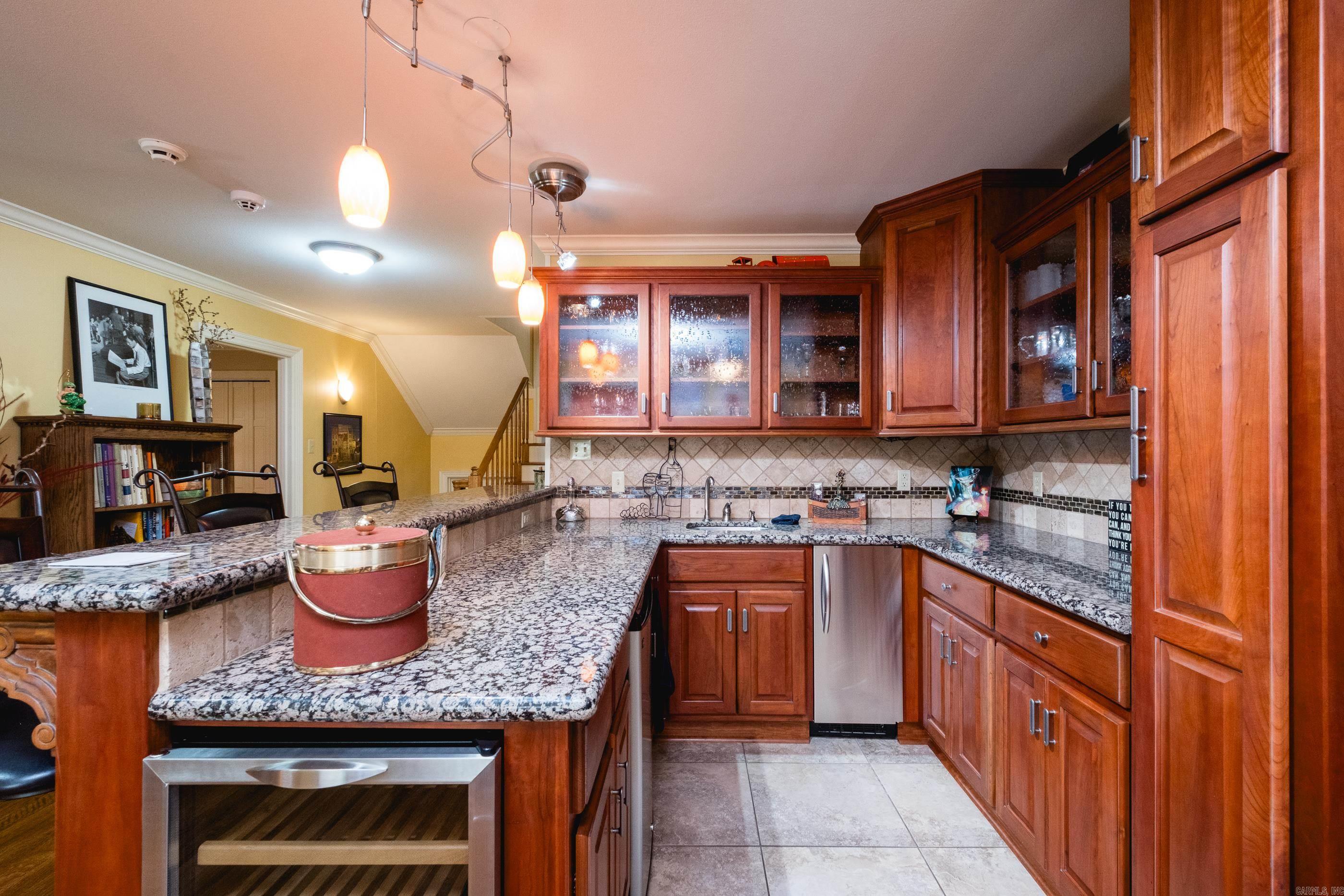 2701 Donaghey  North Little Rock, AR