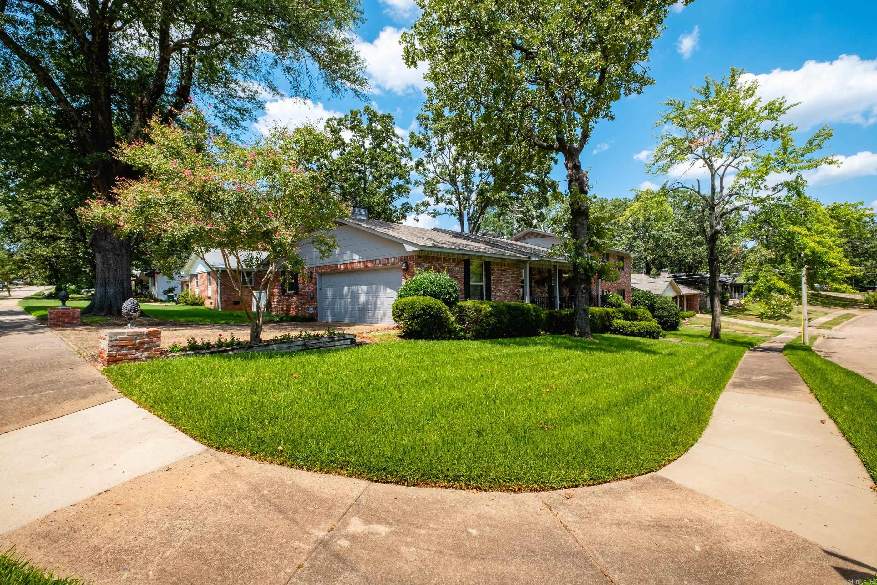 2701 Donaghey  North Little Rock, AR