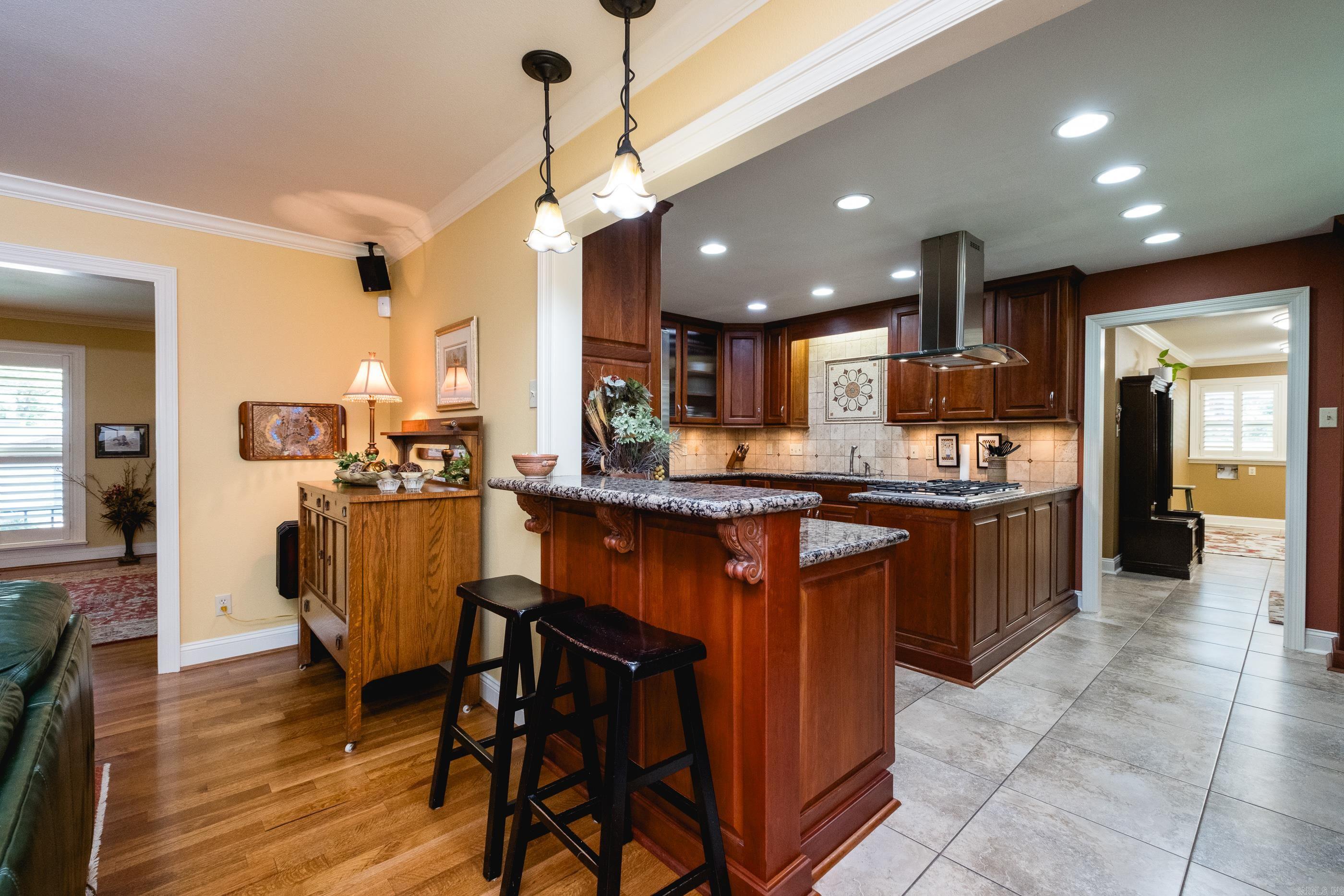 2701 Donaghey  North Little Rock, AR