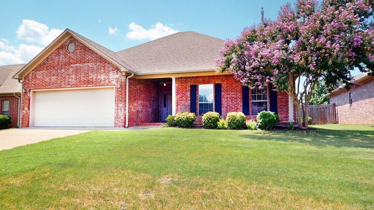1325 Champions  Conway, AR