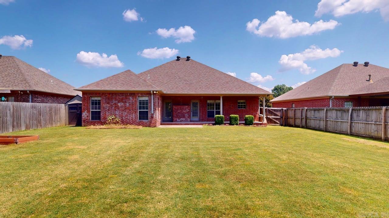 1325 Champions  Conway, AR