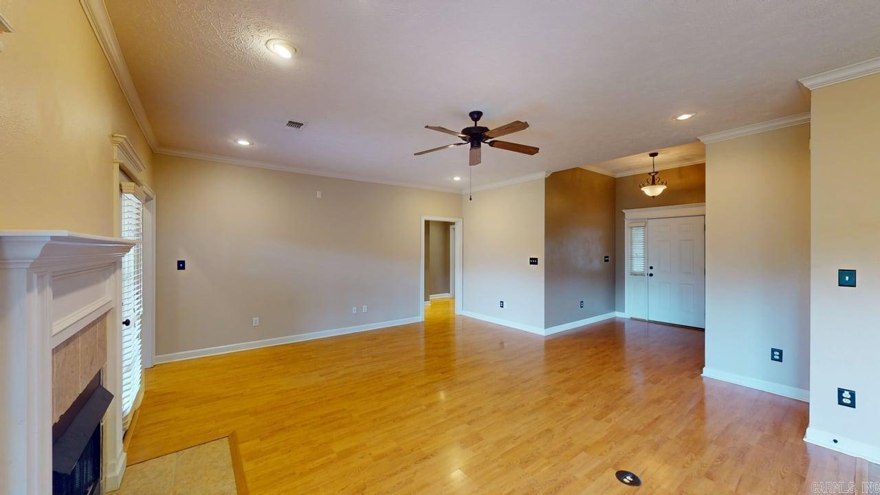 1325 Champions  Conway, AR