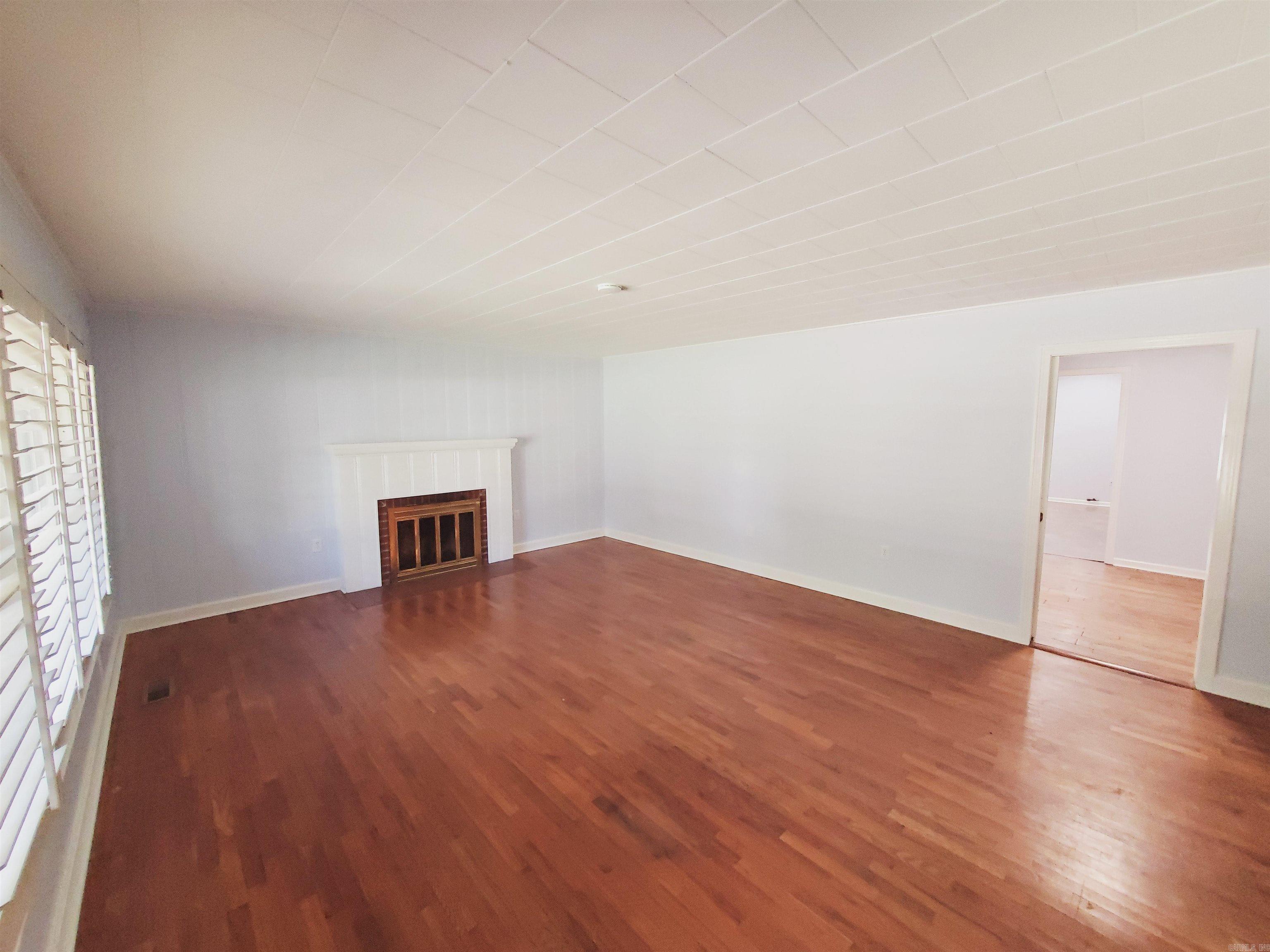 305 N 8th  Piggott, AR