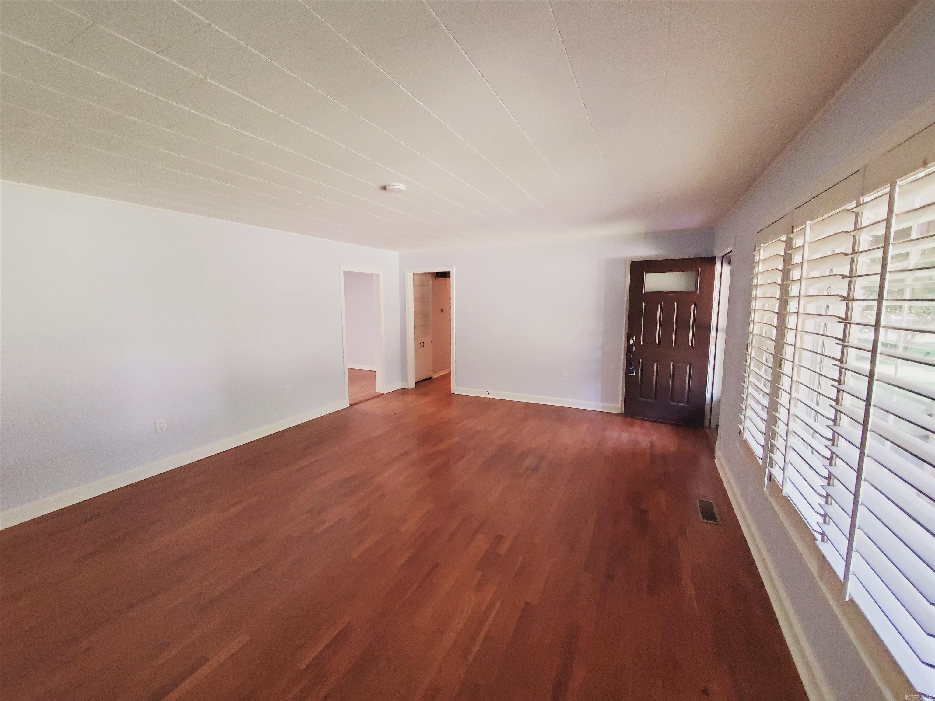 305 N 8th  Piggott, AR