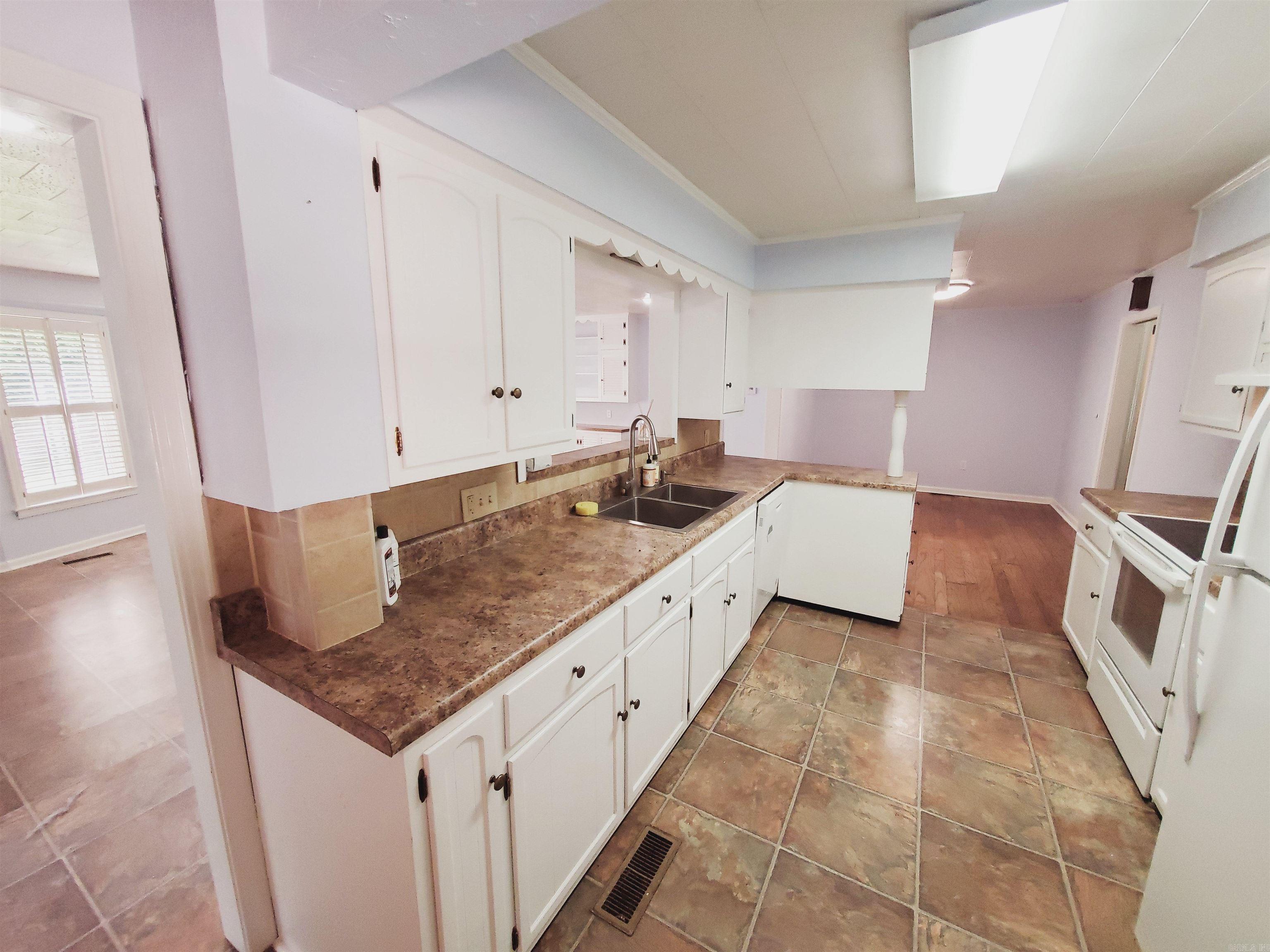 305 N 8th  Piggott, AR
