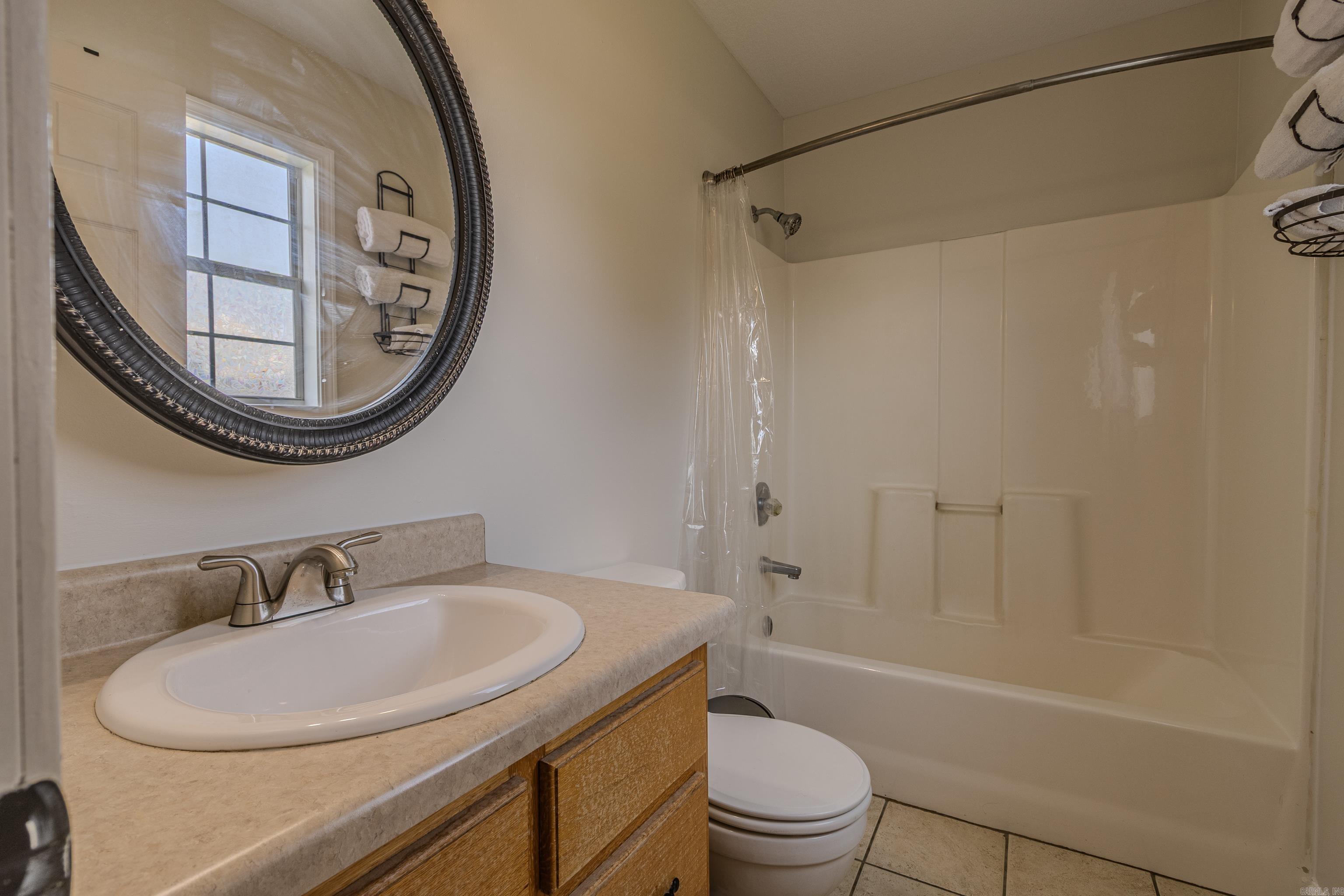 2703 N 5th  Paragould, AR