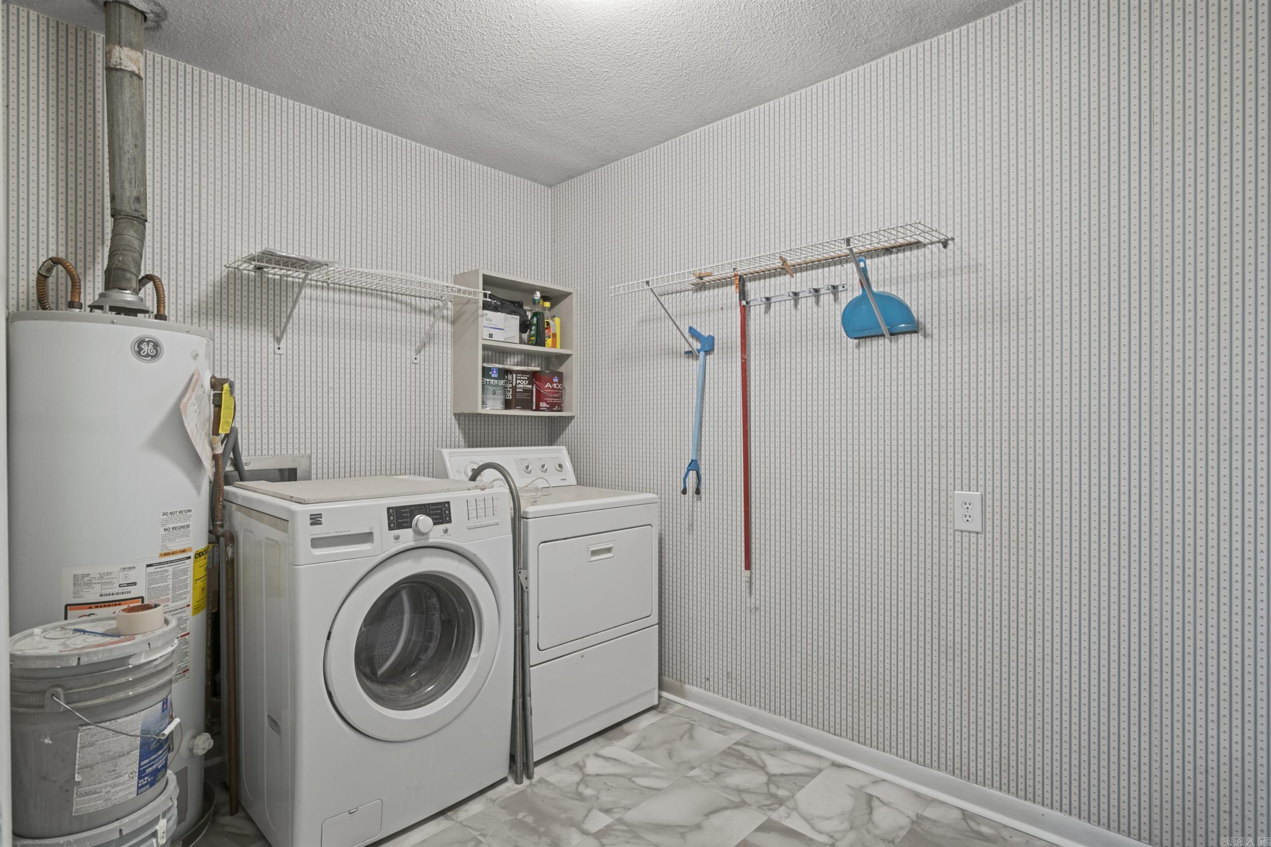 6906 W 33rd  Little Rock, AR
