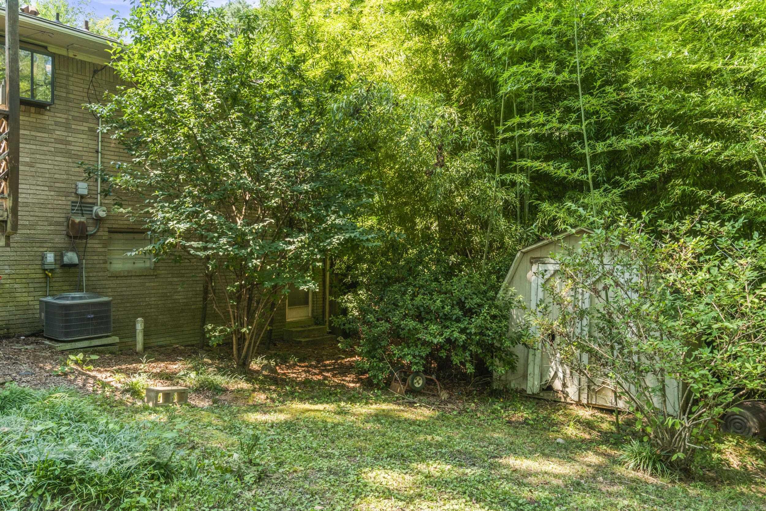 6906 W 33rd  Little Rock, AR