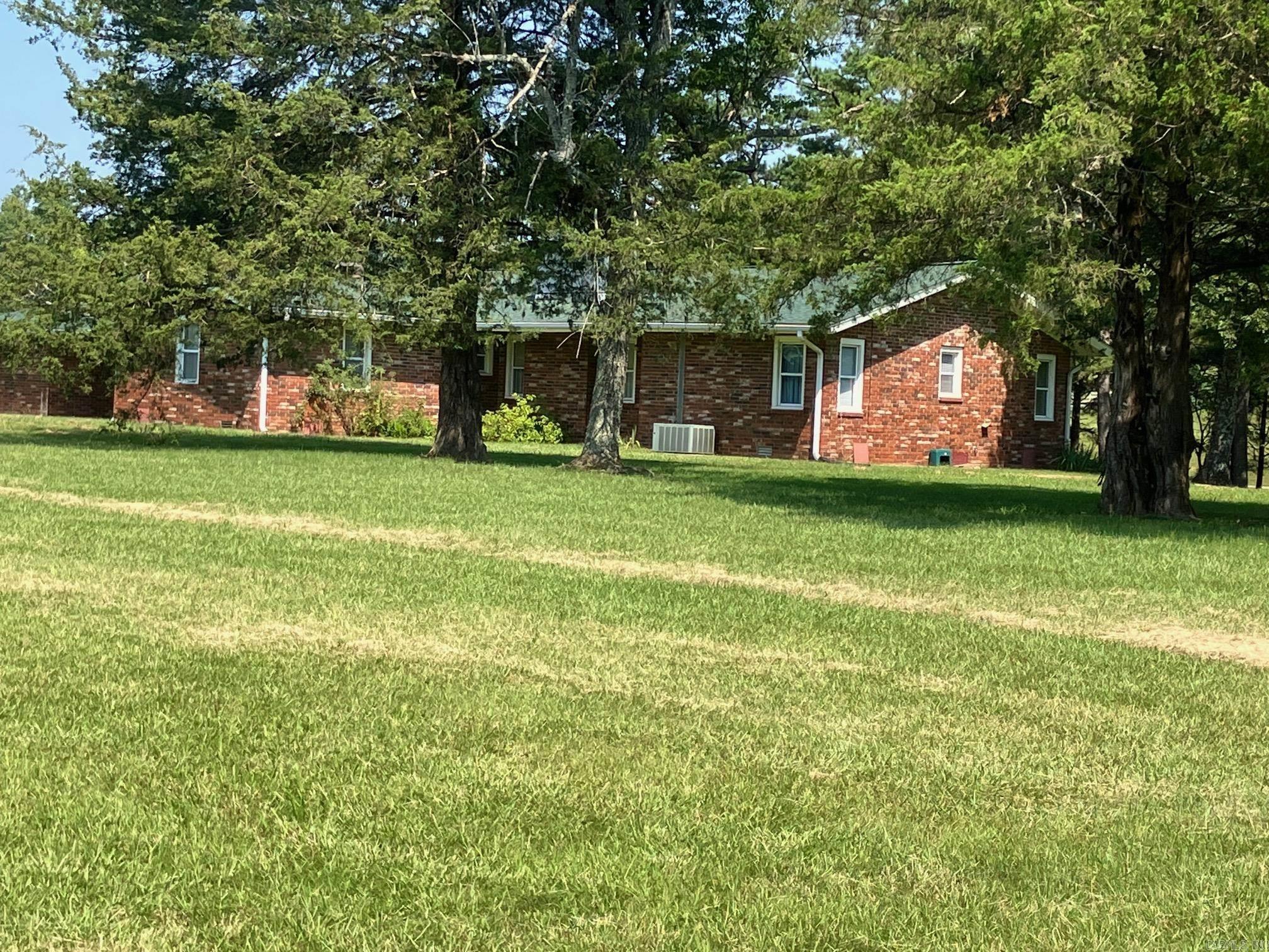 3236 Highway 88 E  Mena, AR