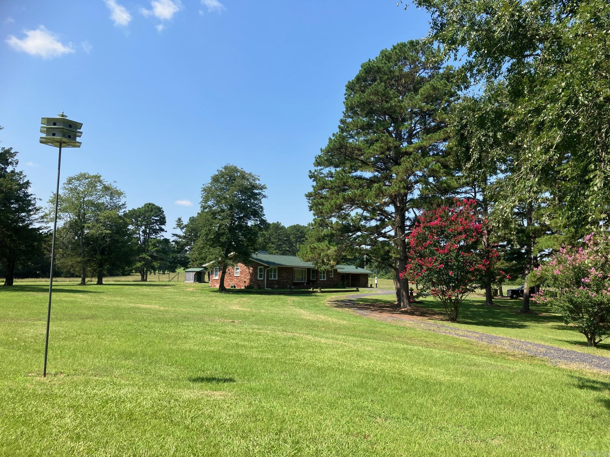 3236 Highway 88 E  Mena, AR