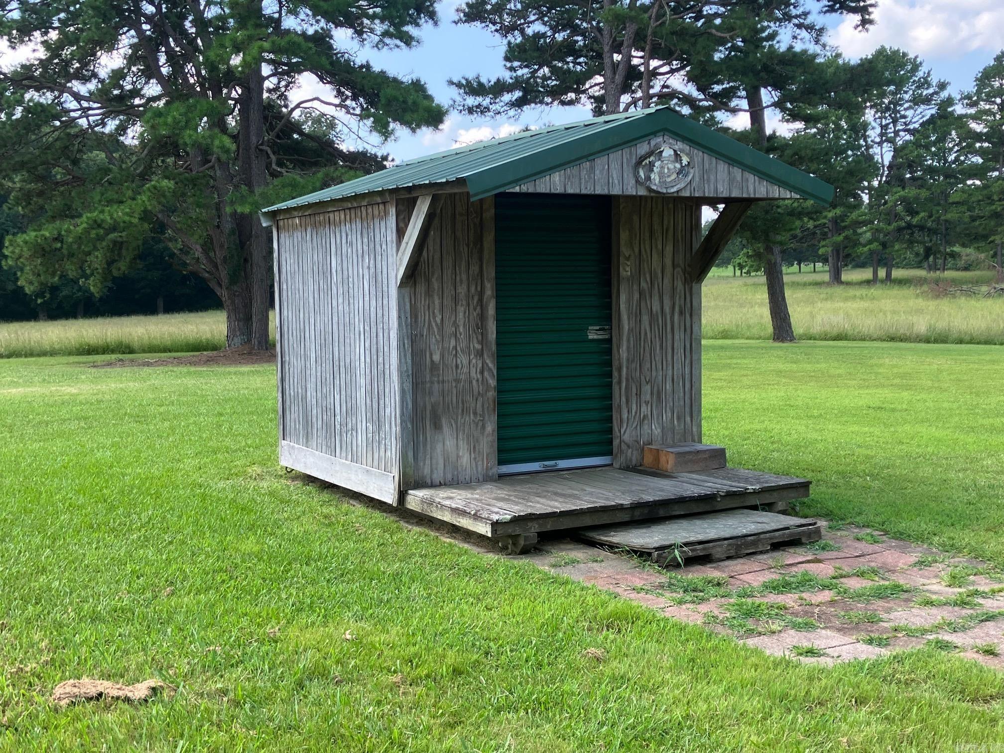 3236 Highway 88 E  Mena, AR