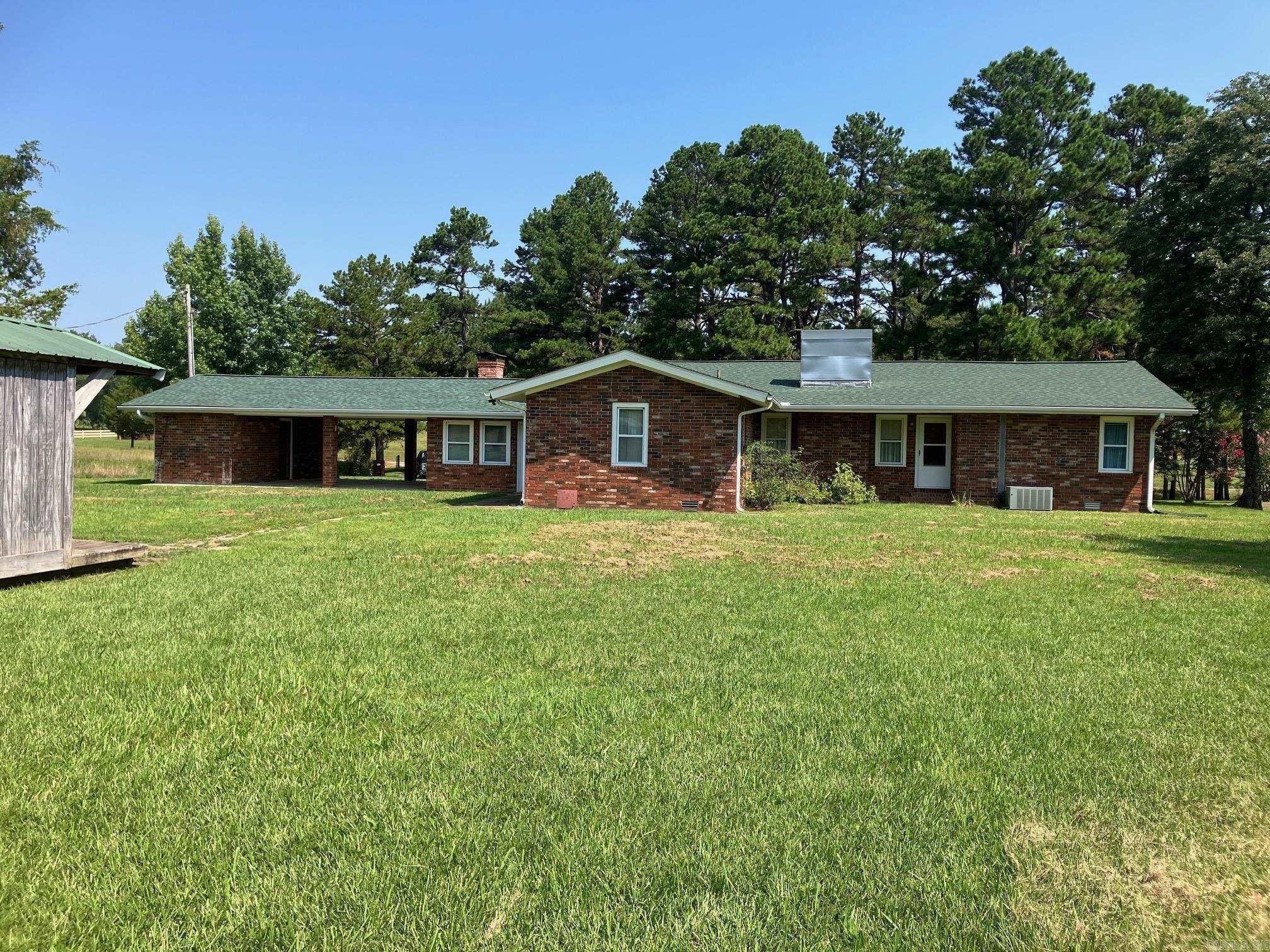 3236 Highway 88 E  Mena, AR