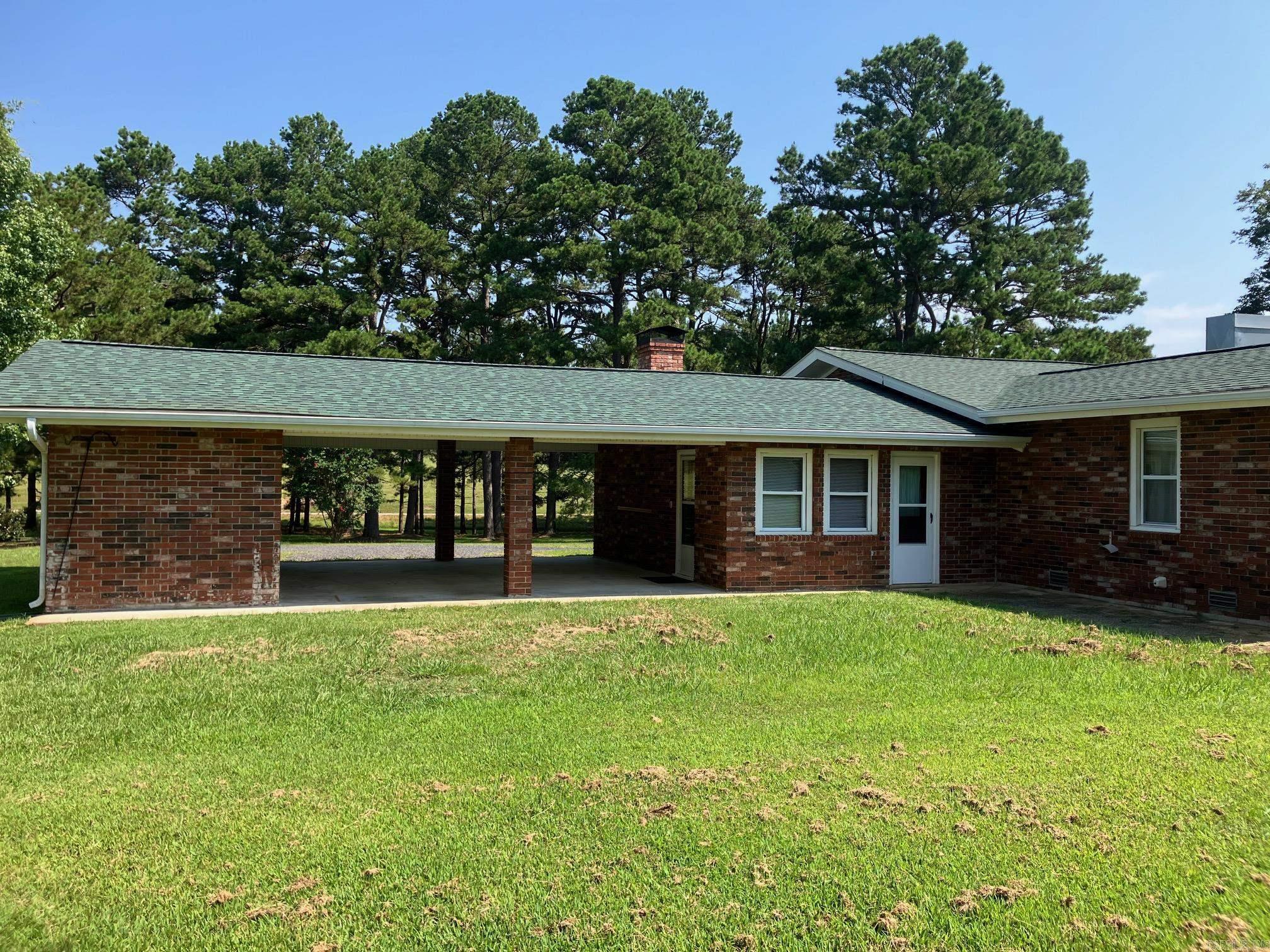 3236 Highway 88 E  Mena, AR