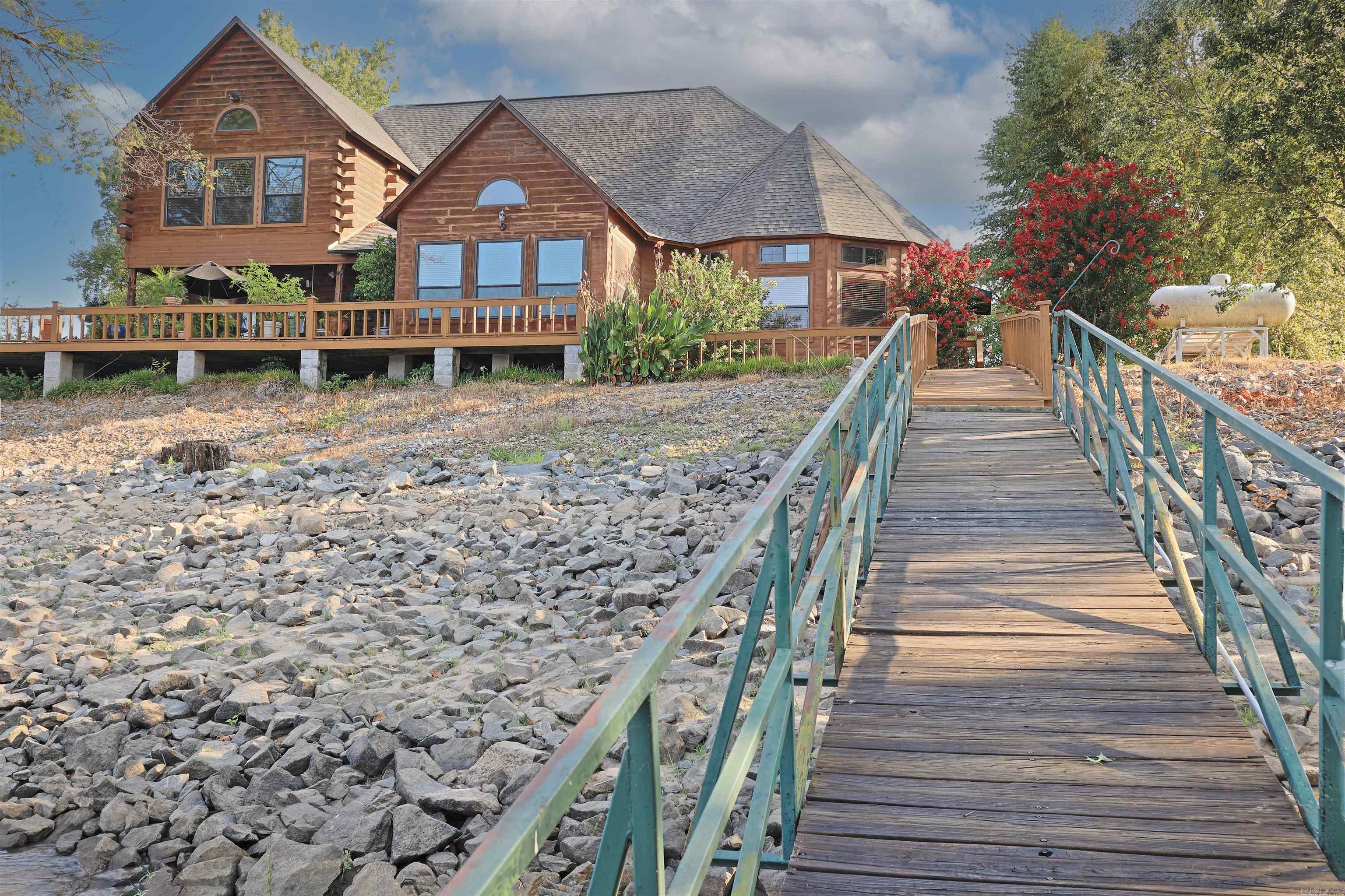 5924 Knotts Island  Altheimer, AR