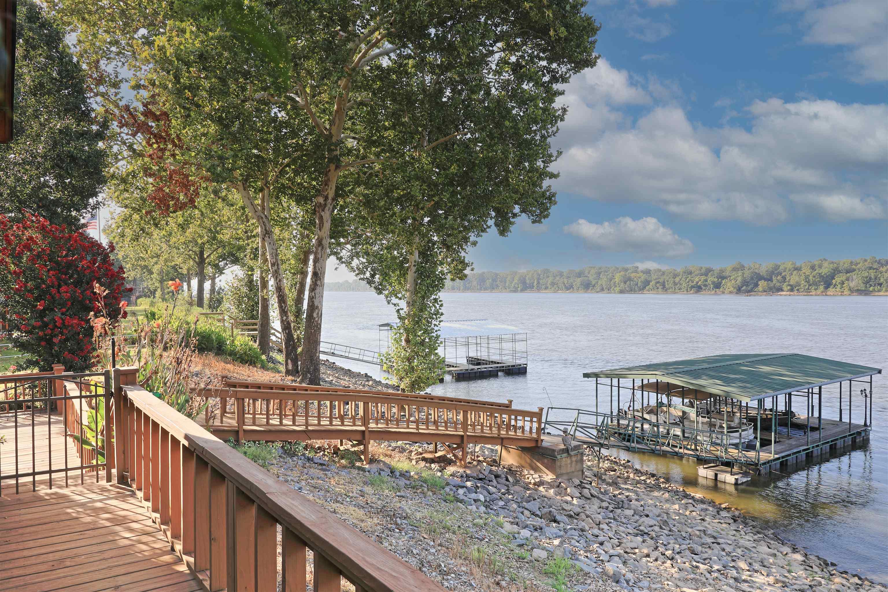 5924 Knotts Island  Altheimer, AR