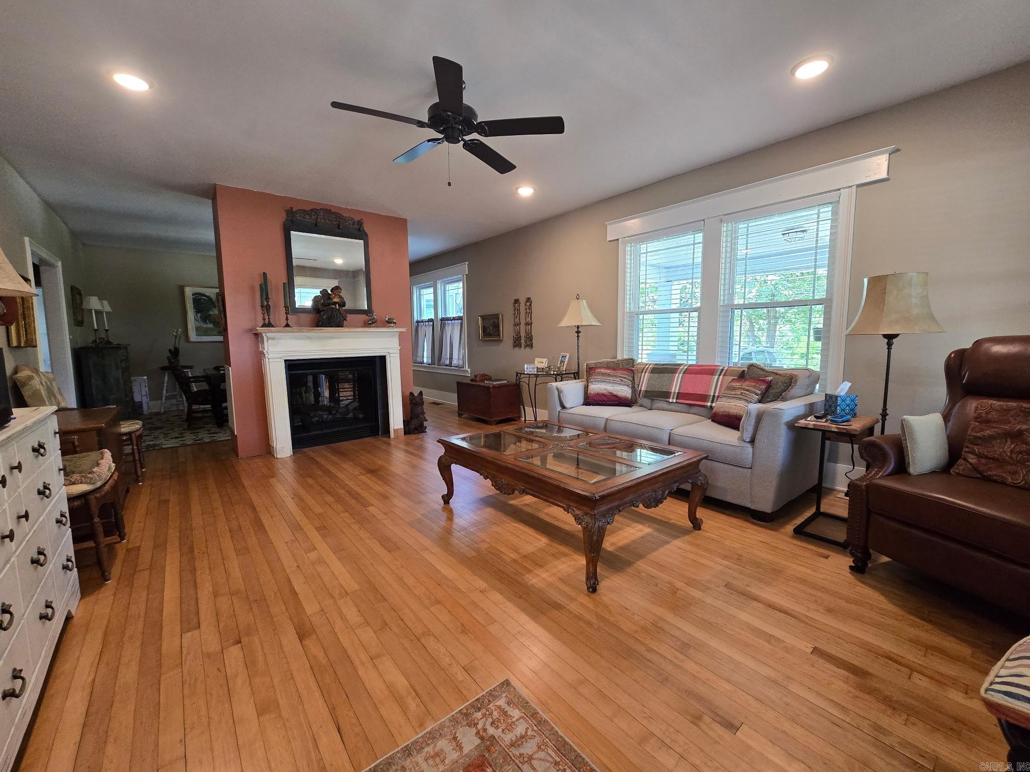 550 Main  Mammoth Spring, AR