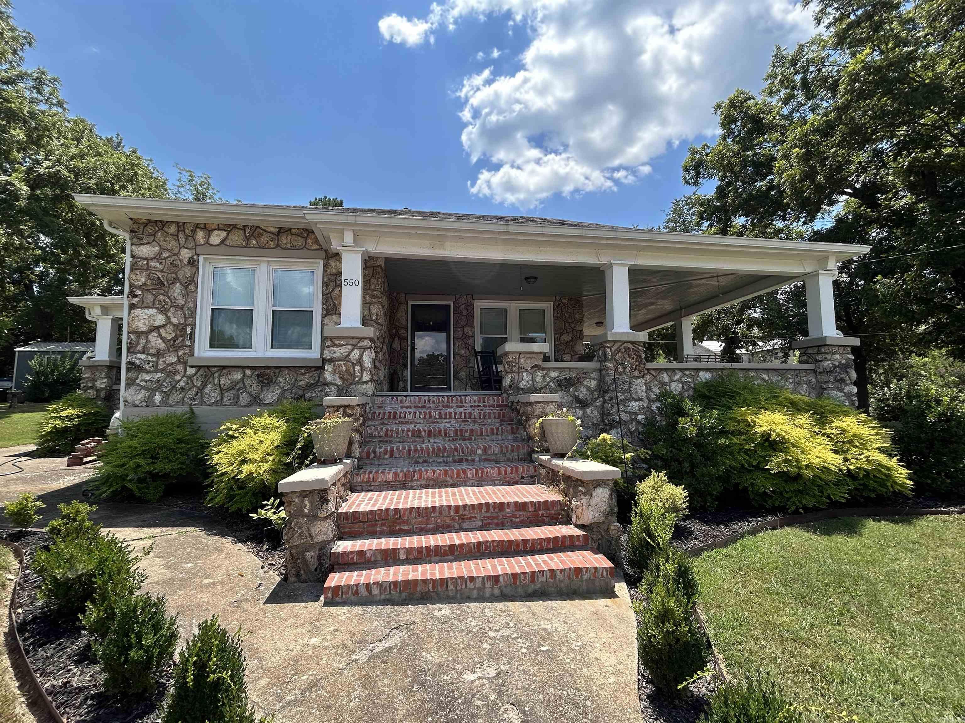 550 Main  Mammoth Spring, AR