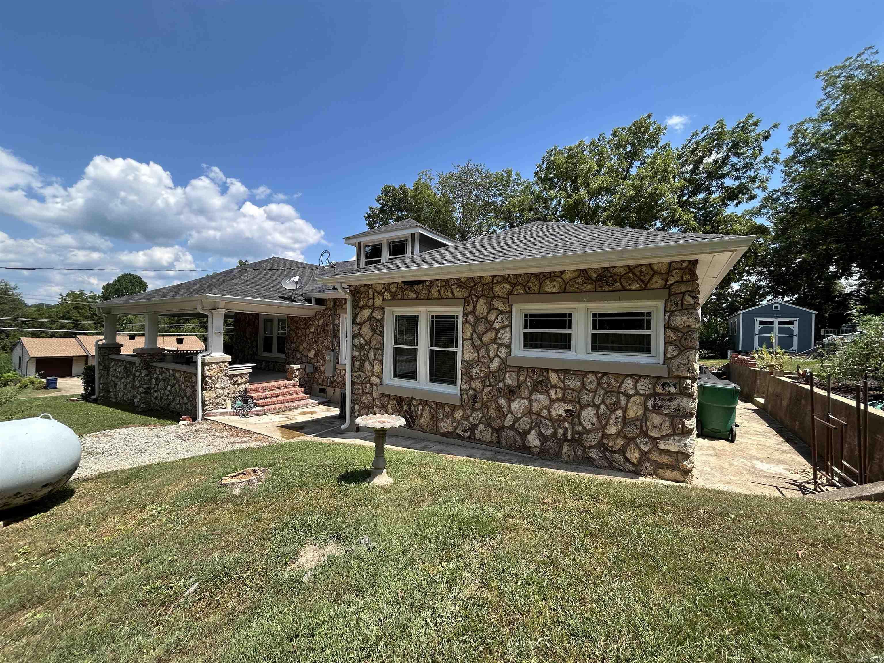 550 Main  Mammoth Spring, AR