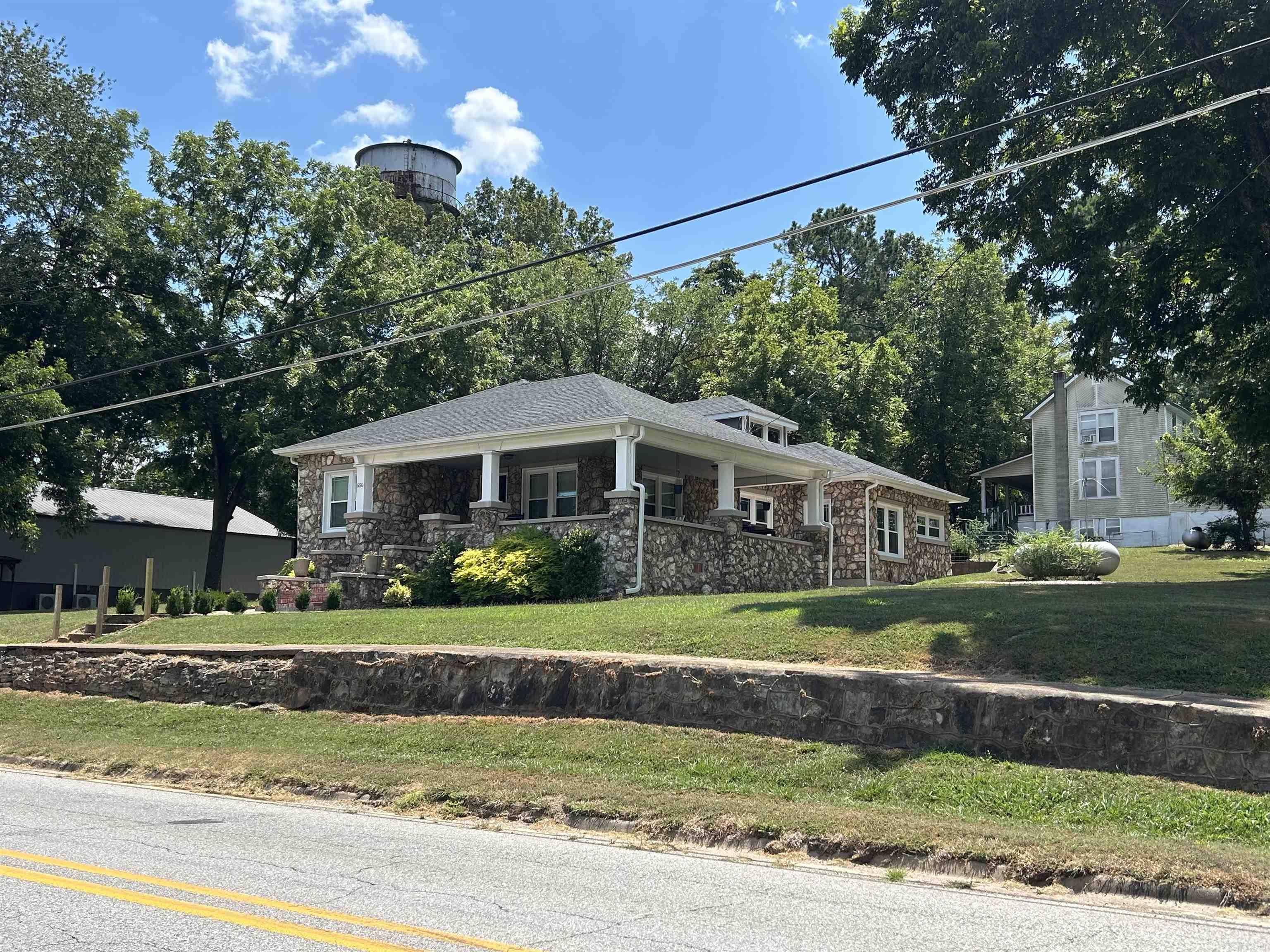 550 Main  Mammoth Spring, AR