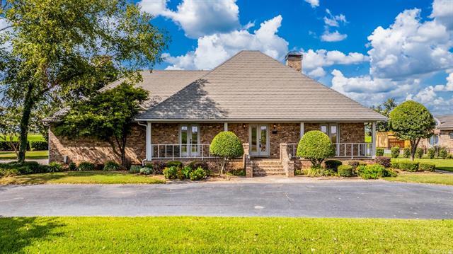 1902 E Schafer Road  Lonoke, AR