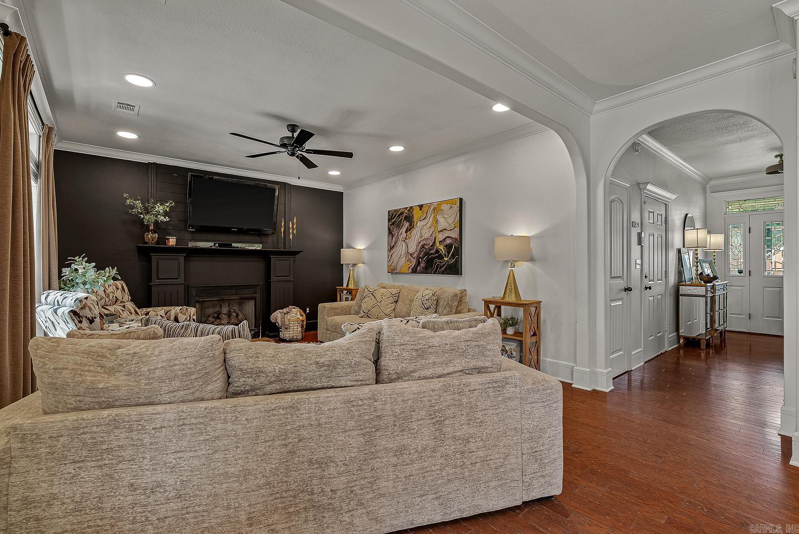 7307 Deerwood Paragould, AR 72450