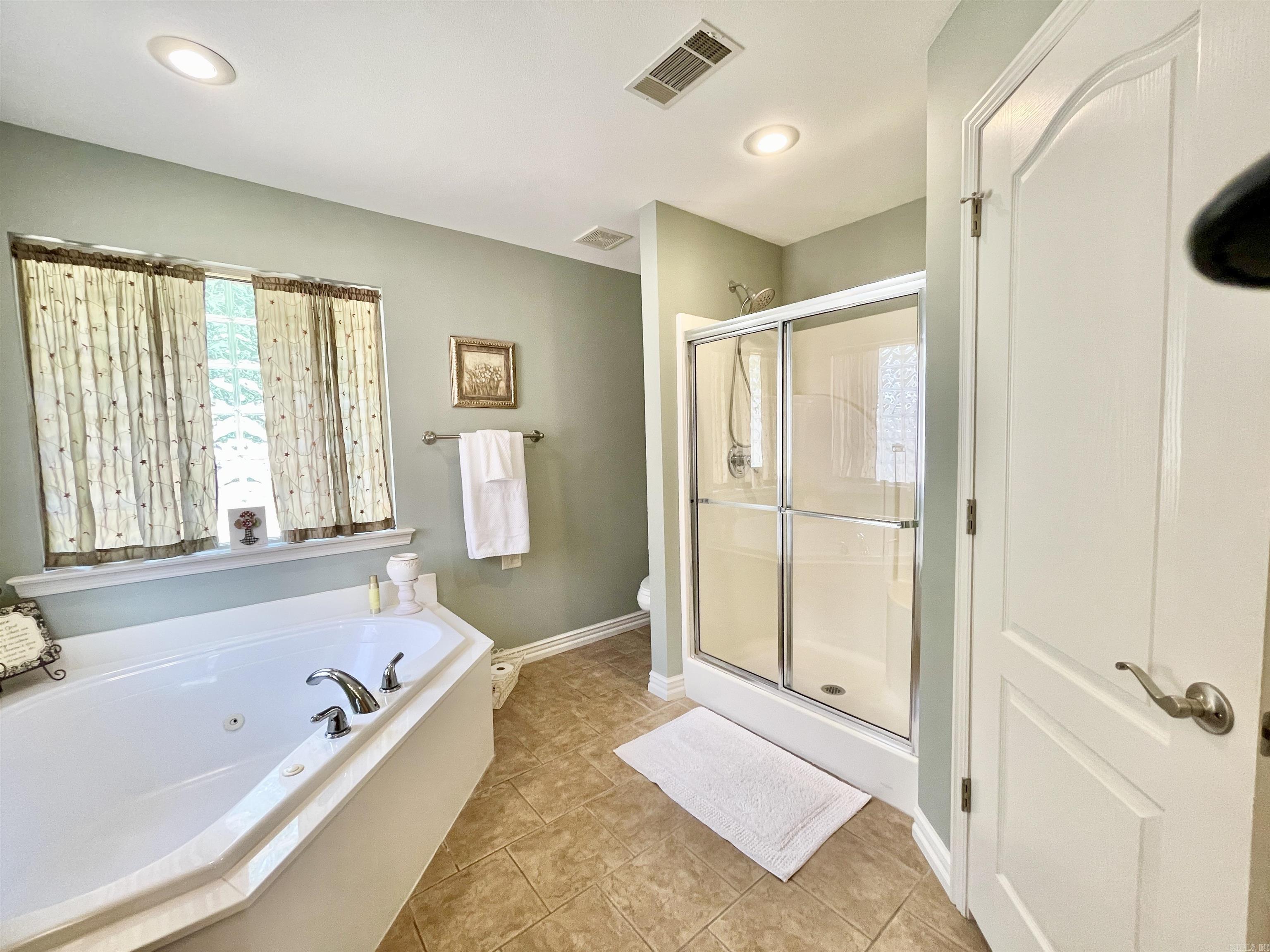 129 Pleasantwood  Maumelle, AR