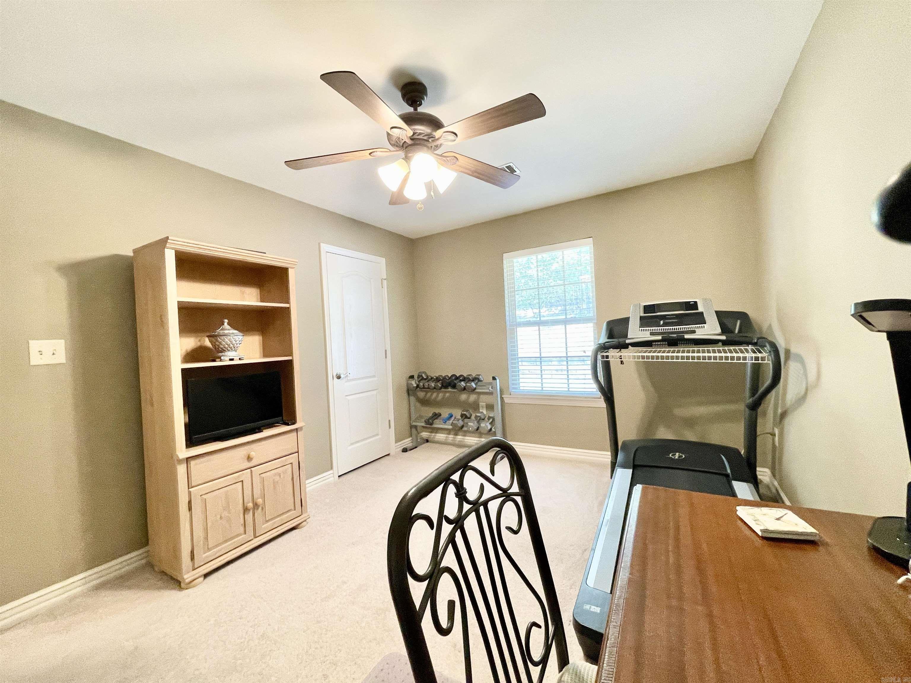 129 Pleasantwood  Maumelle, AR