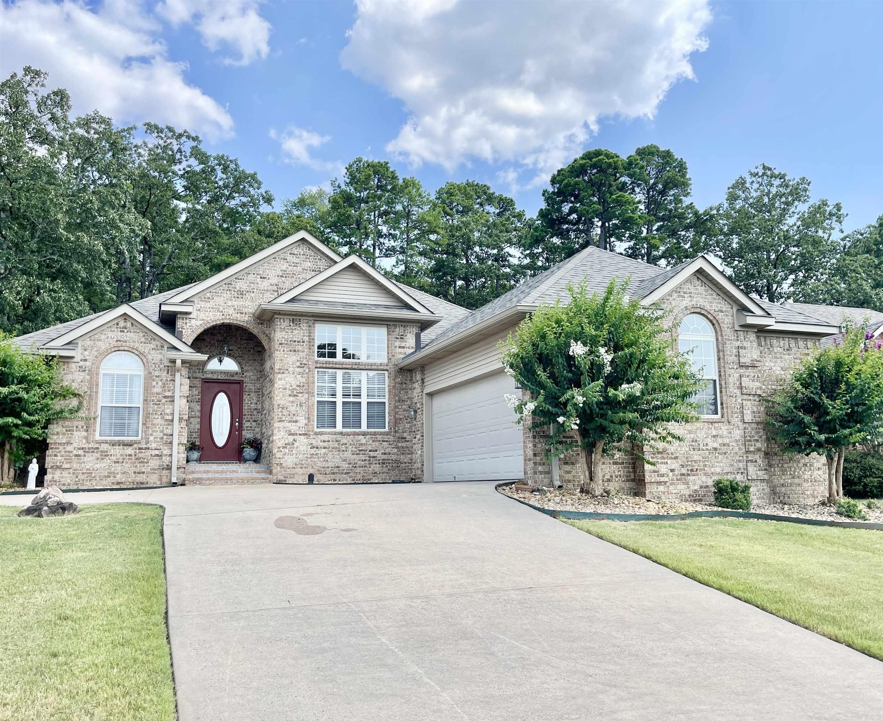 129 Pleasantwood  Maumelle, AR