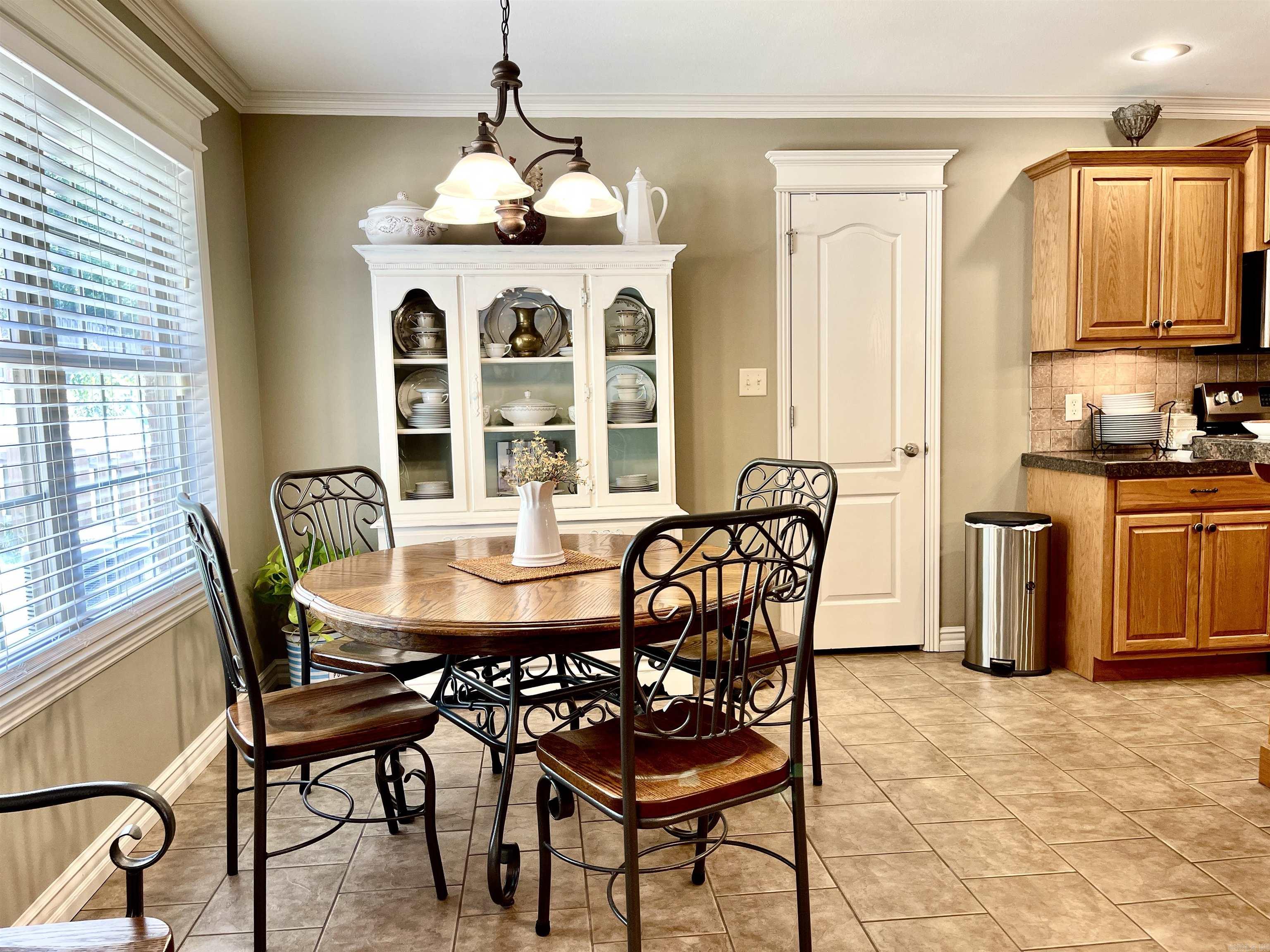 129 Pleasantwood  Maumelle, AR