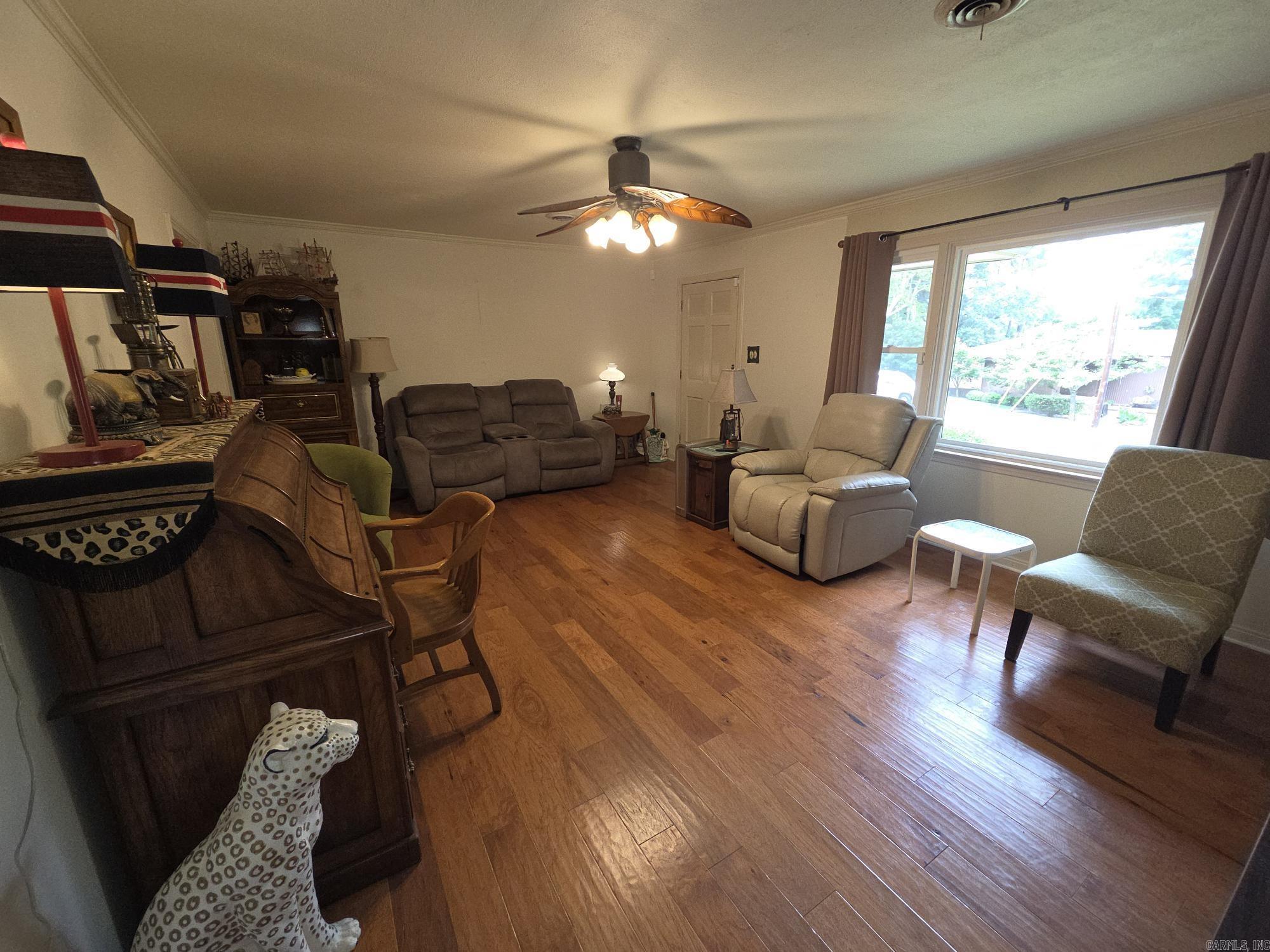 1405 Hillcrest  Searcy, AR