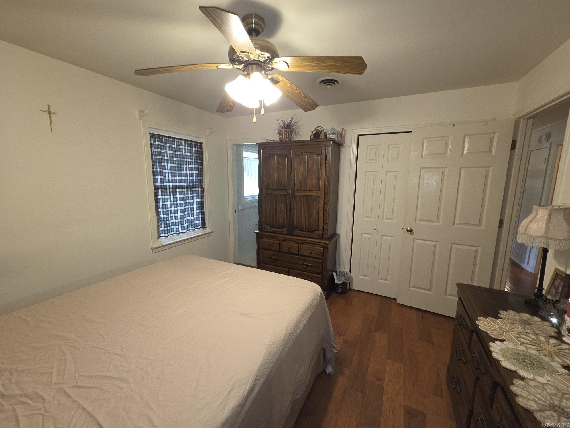 1405 Hillcrest  Searcy, AR