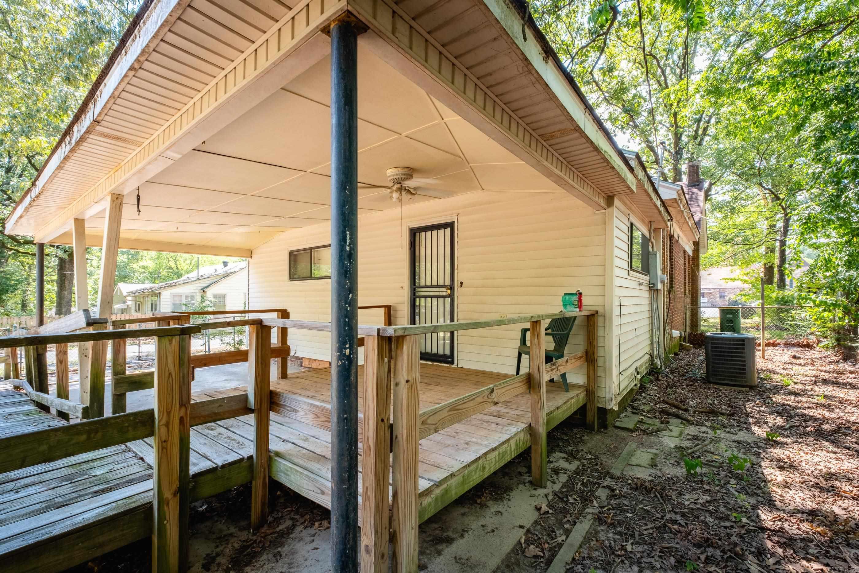 2423 S Tyler Street  Little Rock, AR