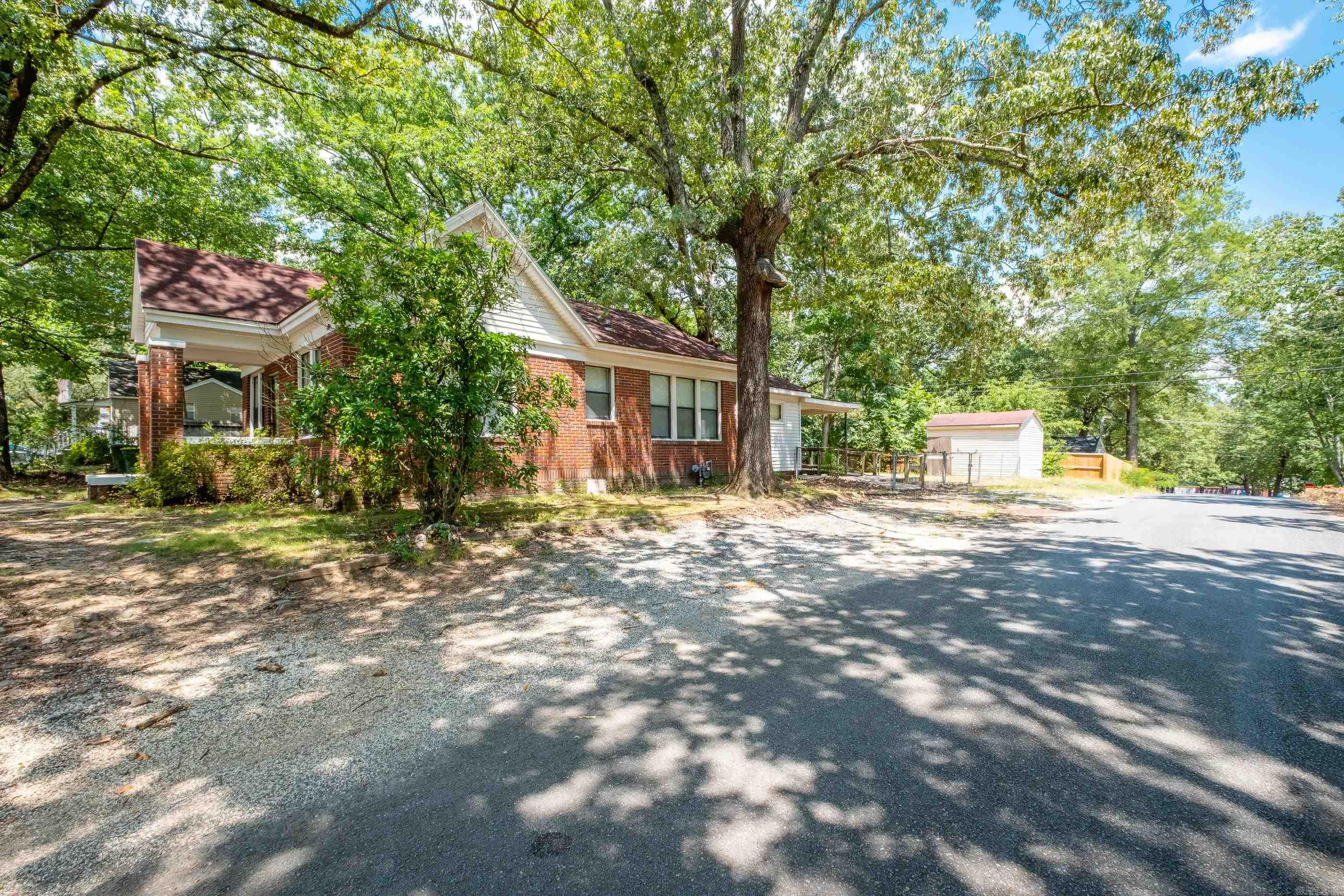 2423 S Tyler Street  Little Rock, AR