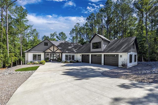 29  Gusta  Hot Springs Village, AR