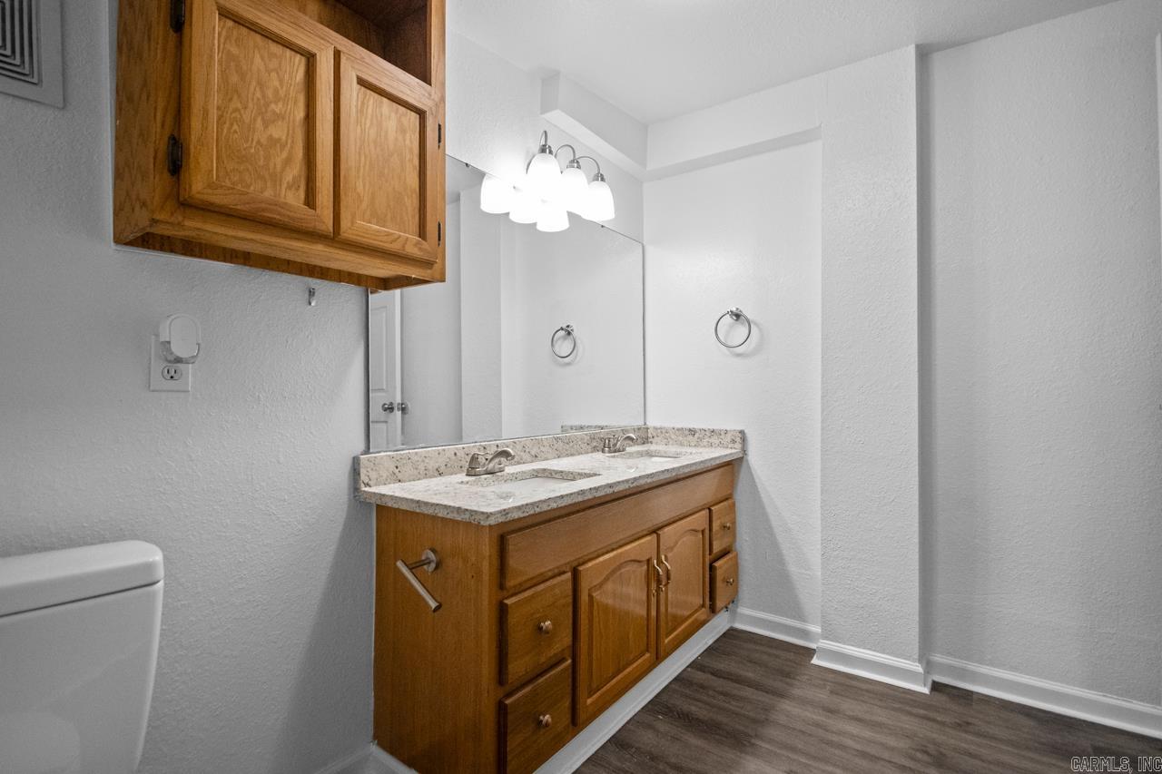 324 W L  North Little Rock, AR