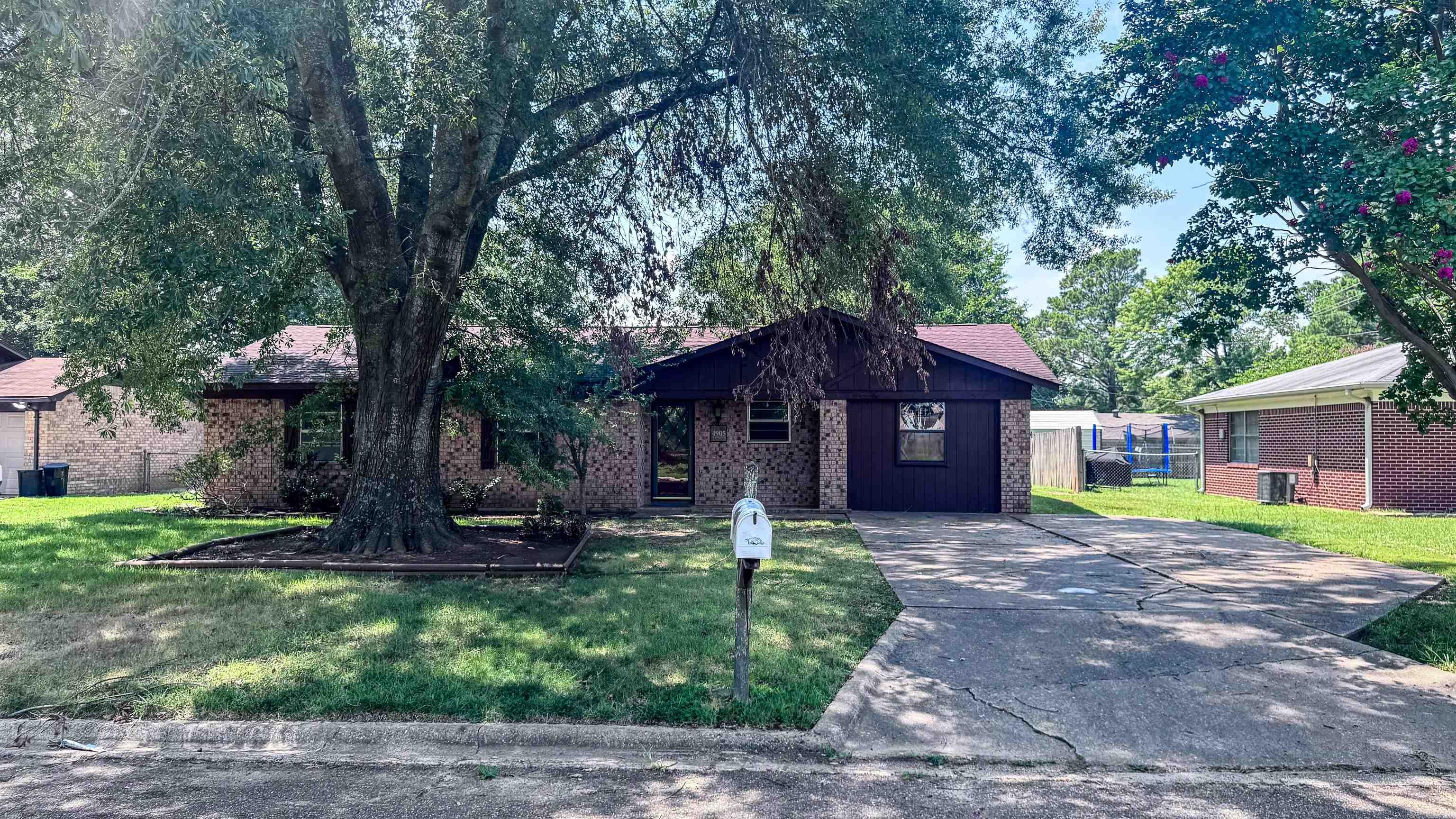 4905 Fernwood  Texarkana, AR