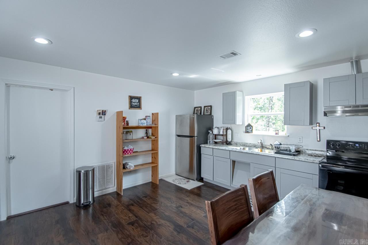 4555 Owensville Cutoff  Lonsdale, AR