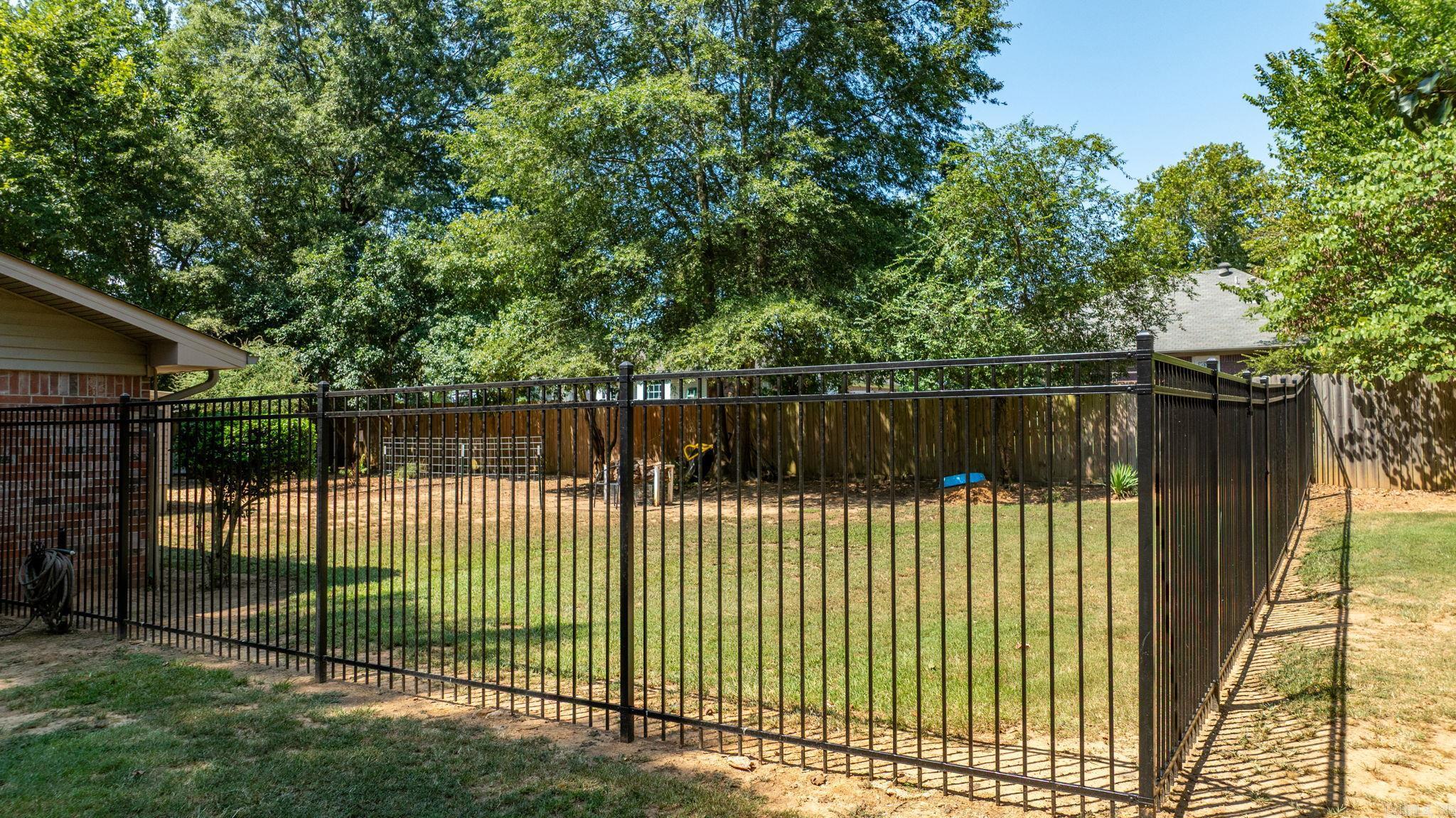 1 Cedar Oaks Dr  Conway, AR