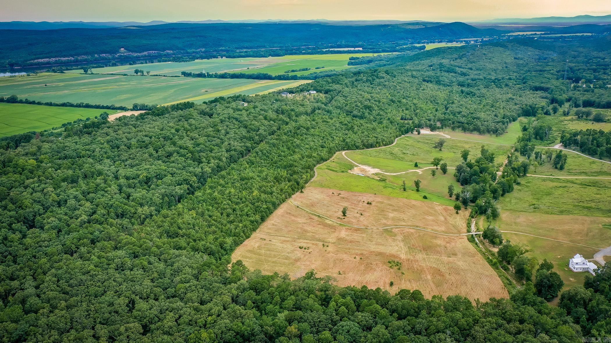 000 Goshen Valley  Mayflower, AR