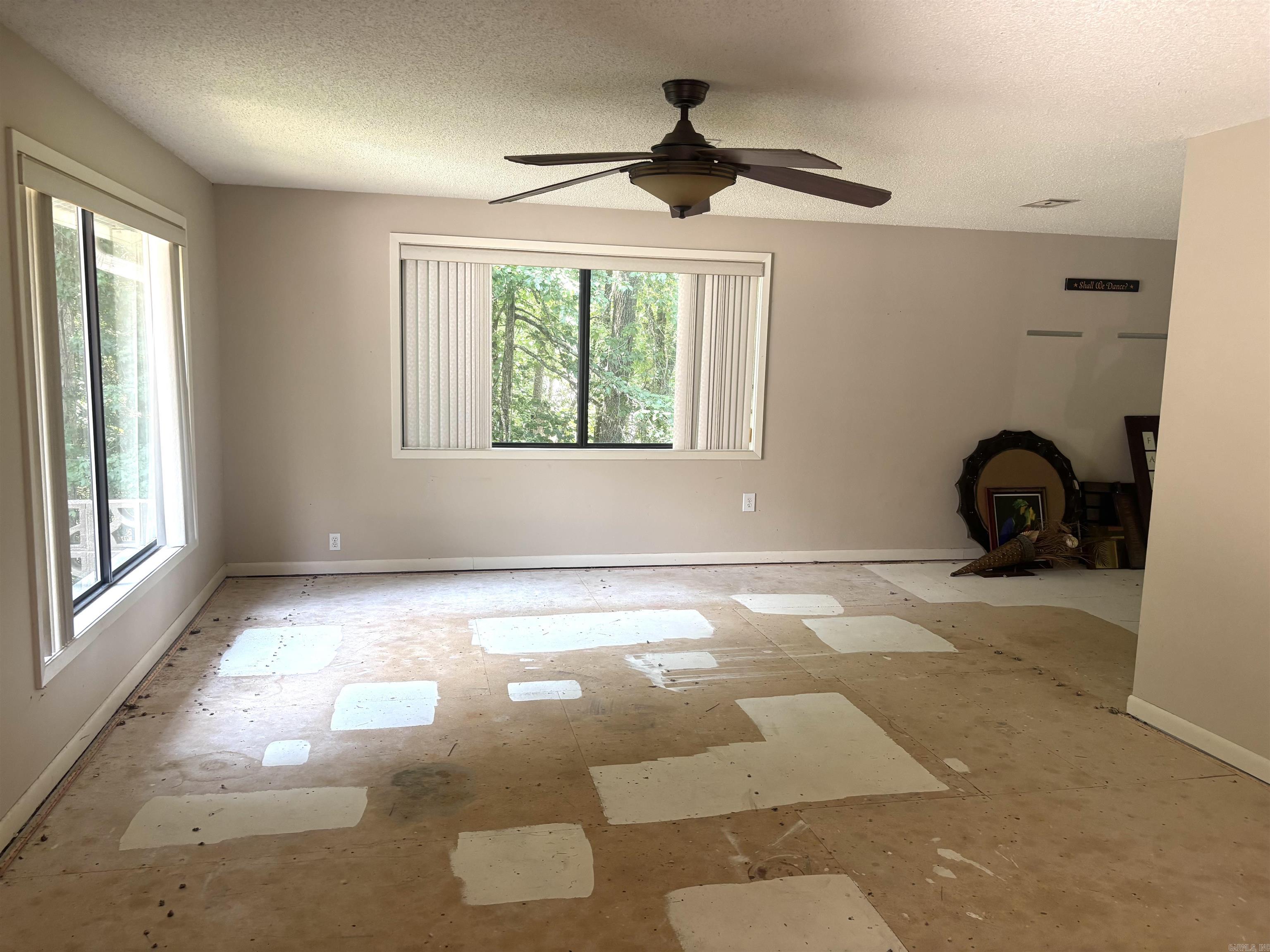 27 Vaqueria Lane  Hot Springs Village, AR